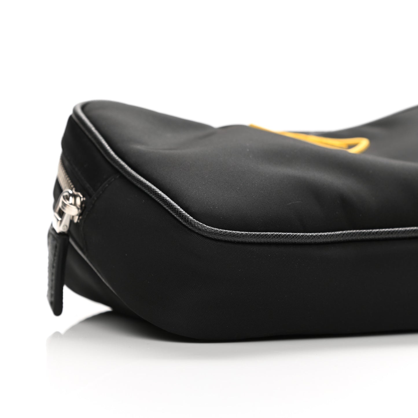 Tessuto Nylon Soft Calf Belt Bag Black