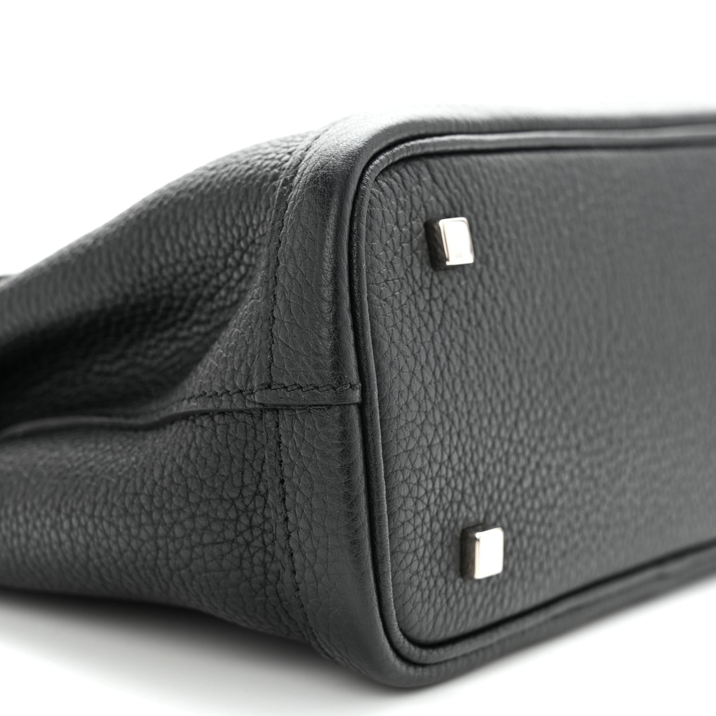 Taurillon Blush Calfskin Gabby BB Black