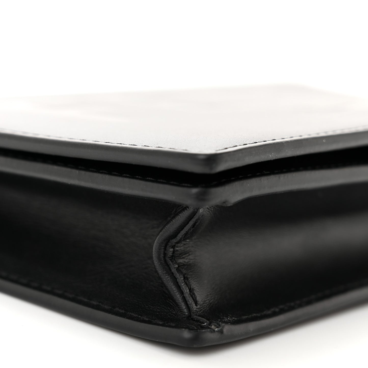 Vitello King Tamponato Logo Embossed Medium Wallet On Chain Black