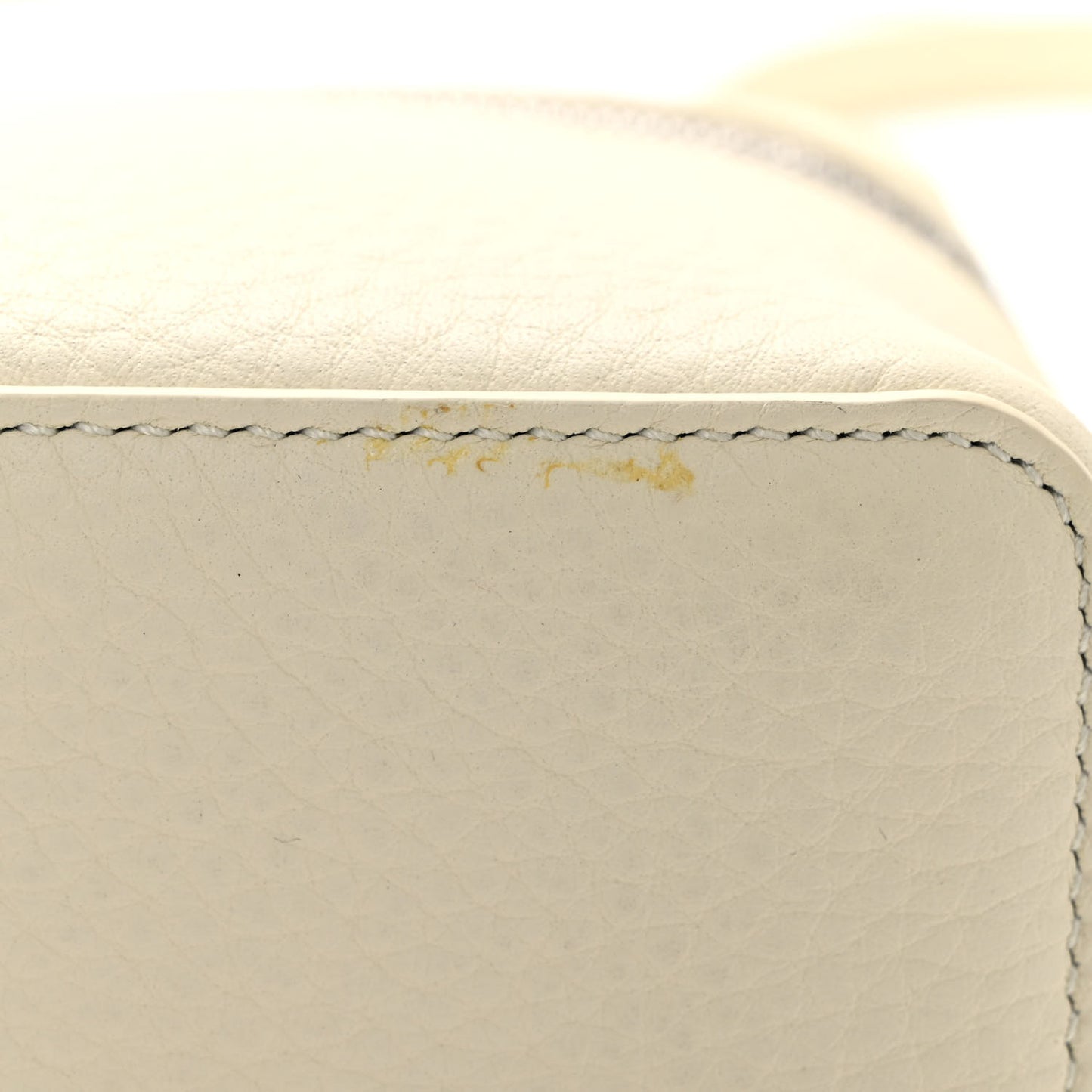 Grained Calfskin L19 Extra Pocket Pouch Whisper White
