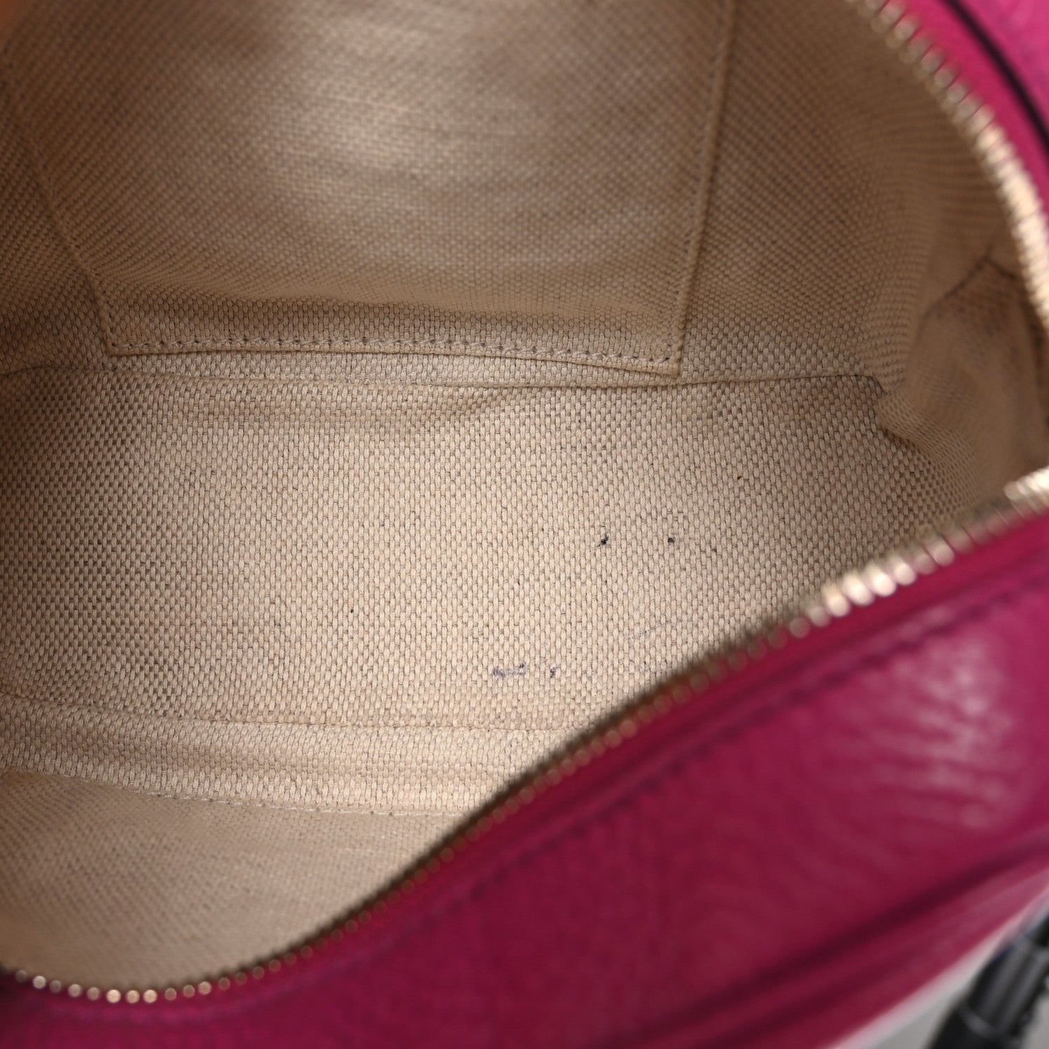 Gucci Cellarius Calfskin Small Soho Disco Bag Bright Bouganville 5 of 11
