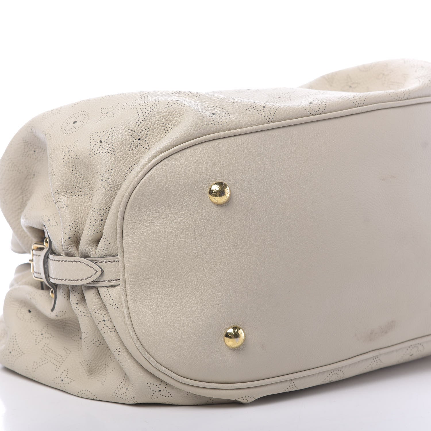 Louis Vuitton Mahina L Ivory 13 of 15