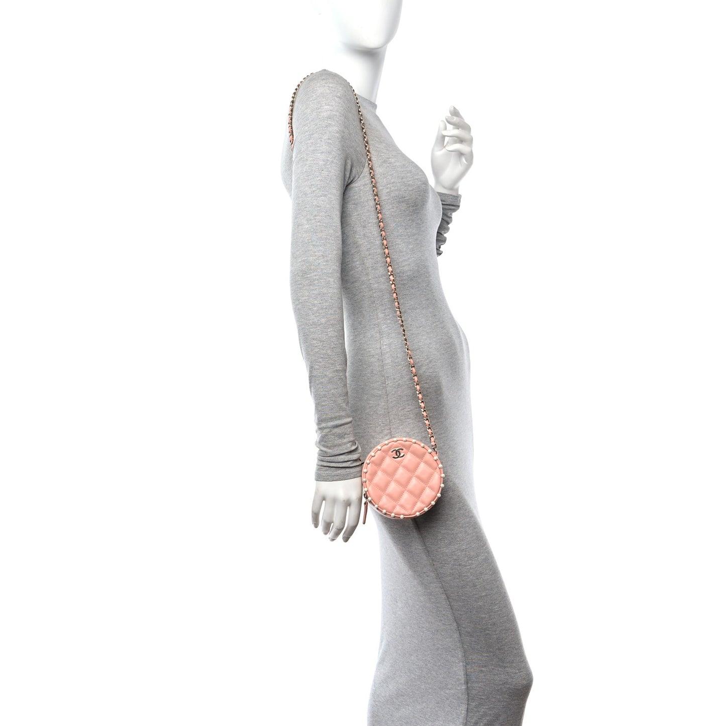 Calfskin Quilted Pearl Round Clutch With Chain Pink