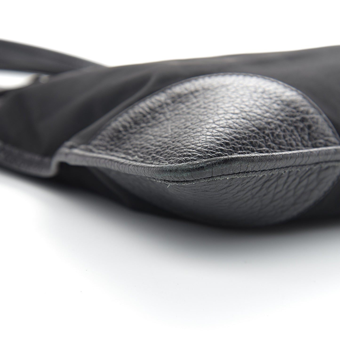 Tessuto Nylon Cervo Deerskin Tote Black
