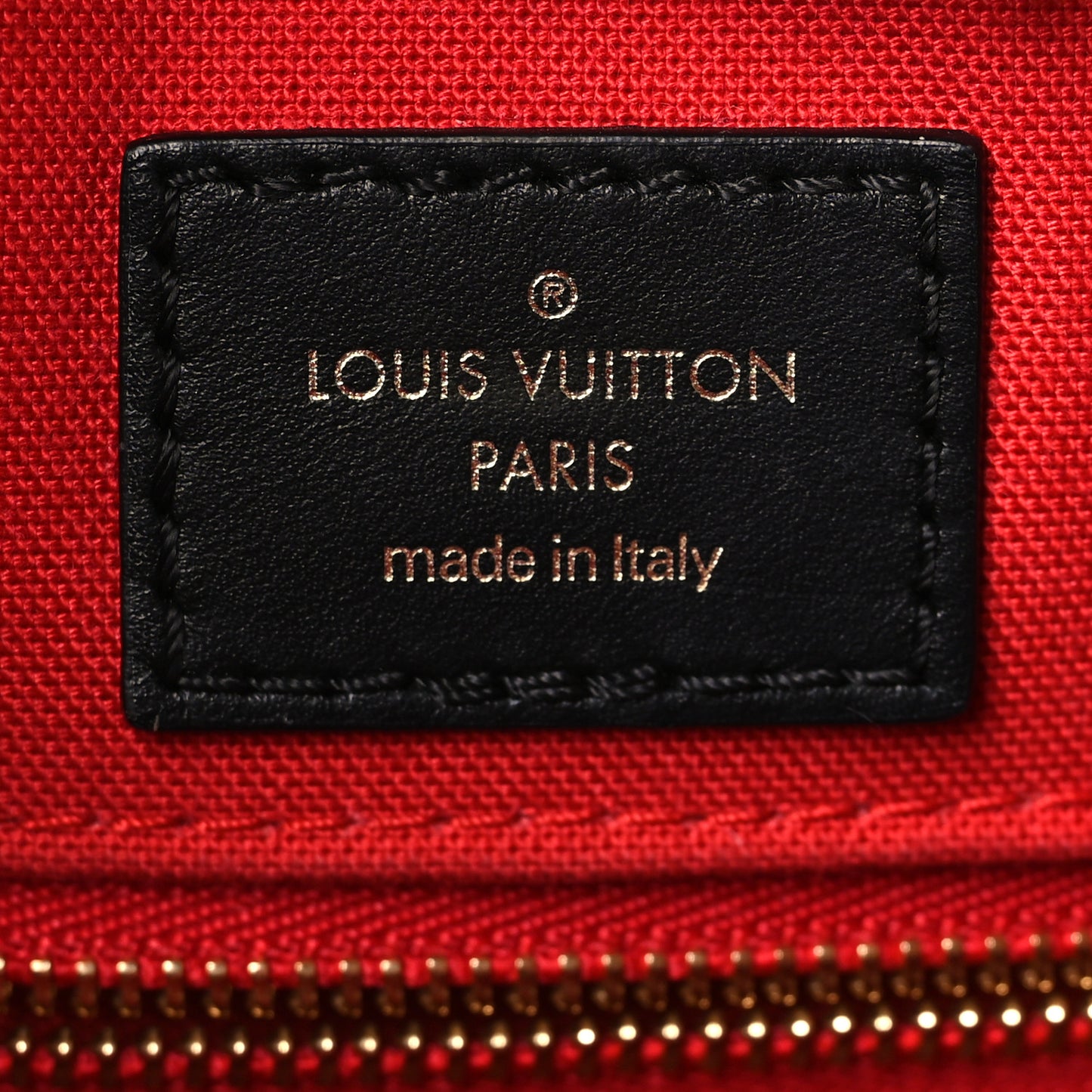 Reverse Monogram Giant Onthego MM
