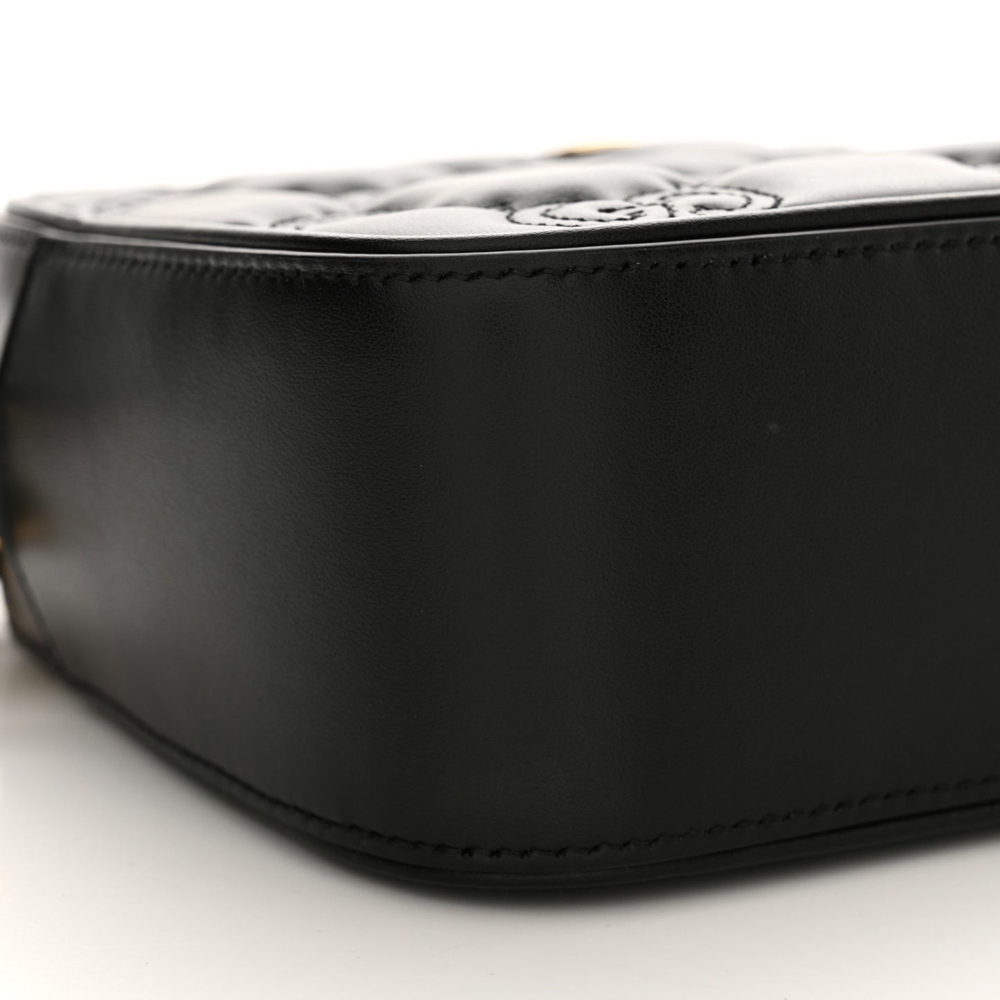 Calfskin GG Matelasse Shoulder Bag Black Natural