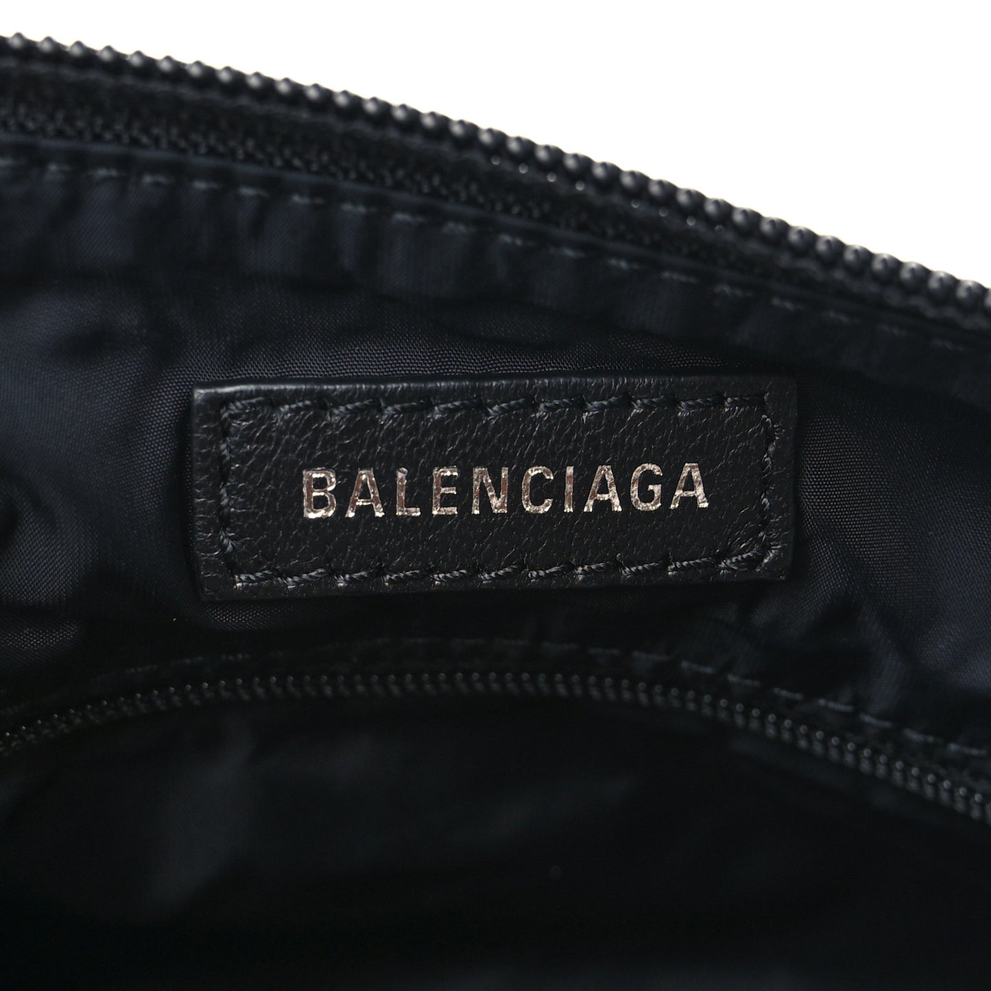 Recycled Sport Nylon Logo Embroidered Wheel Sling Bag Black White