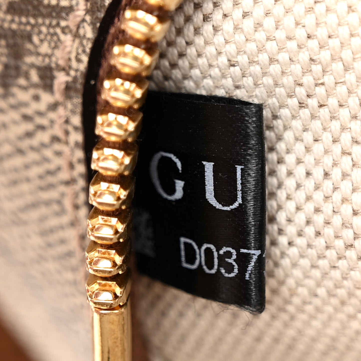 GG Supreme Monogram Textured Calfskin Retro Interlocking G Belt Bag Beige Ebony Brown Sugar