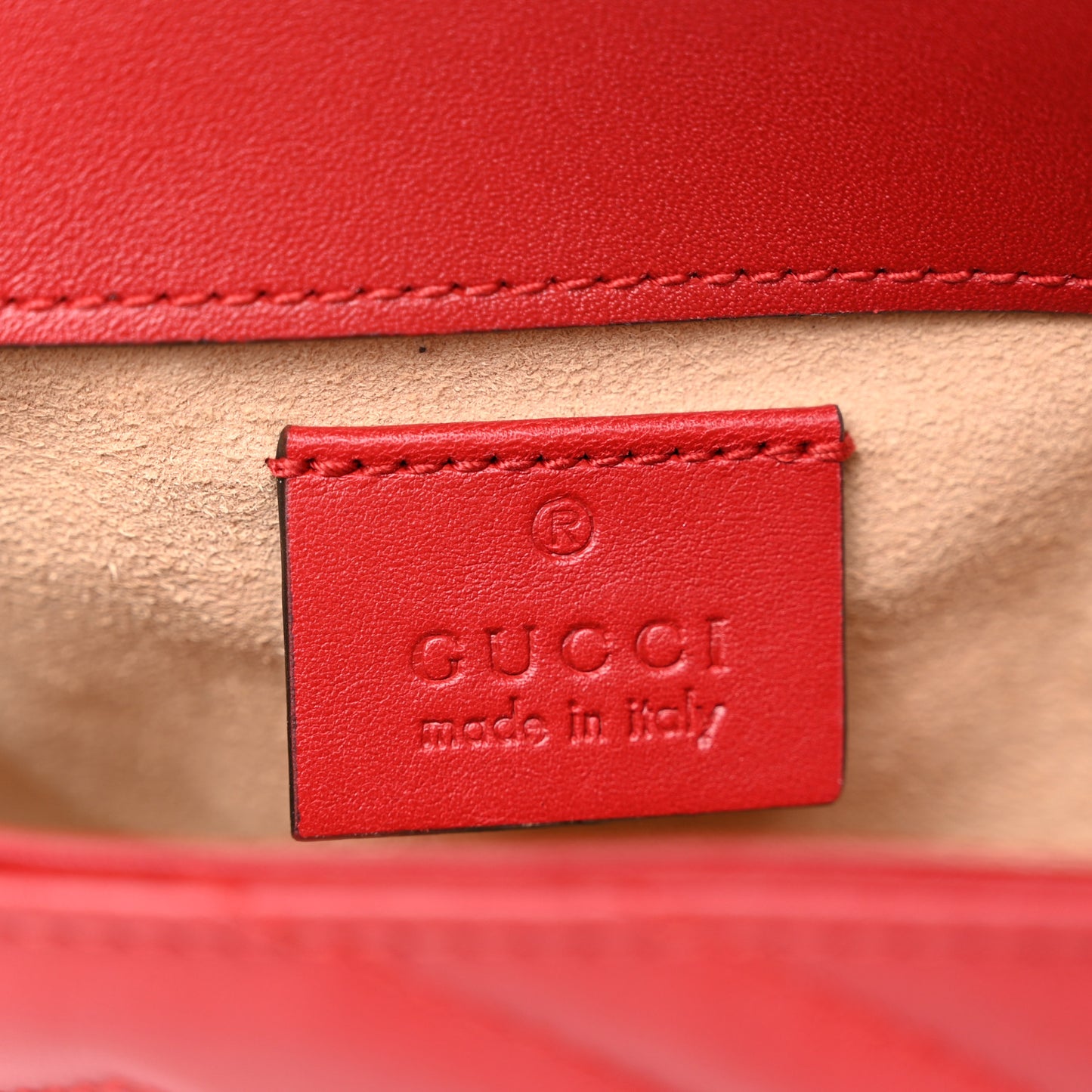 Calfskin Matelasse Super Mini GG Marmont Shoulder Bag Hibiscus Red