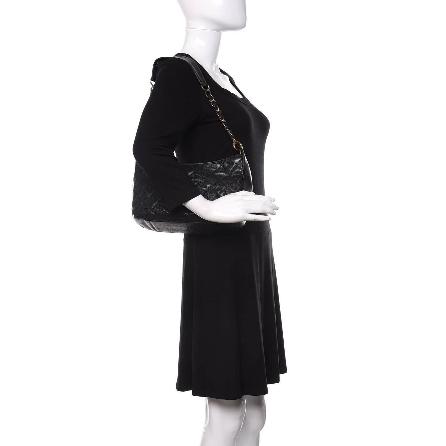 Caviar Quilted Timeless CC Shoulder Bag Black