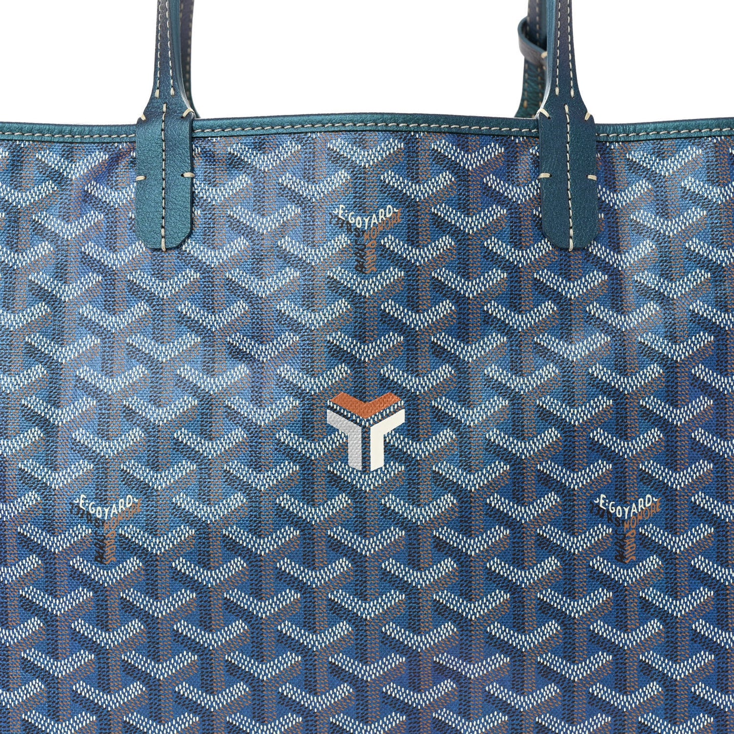 Iridescent Goyardine Saint Louis PM Pearly Blue