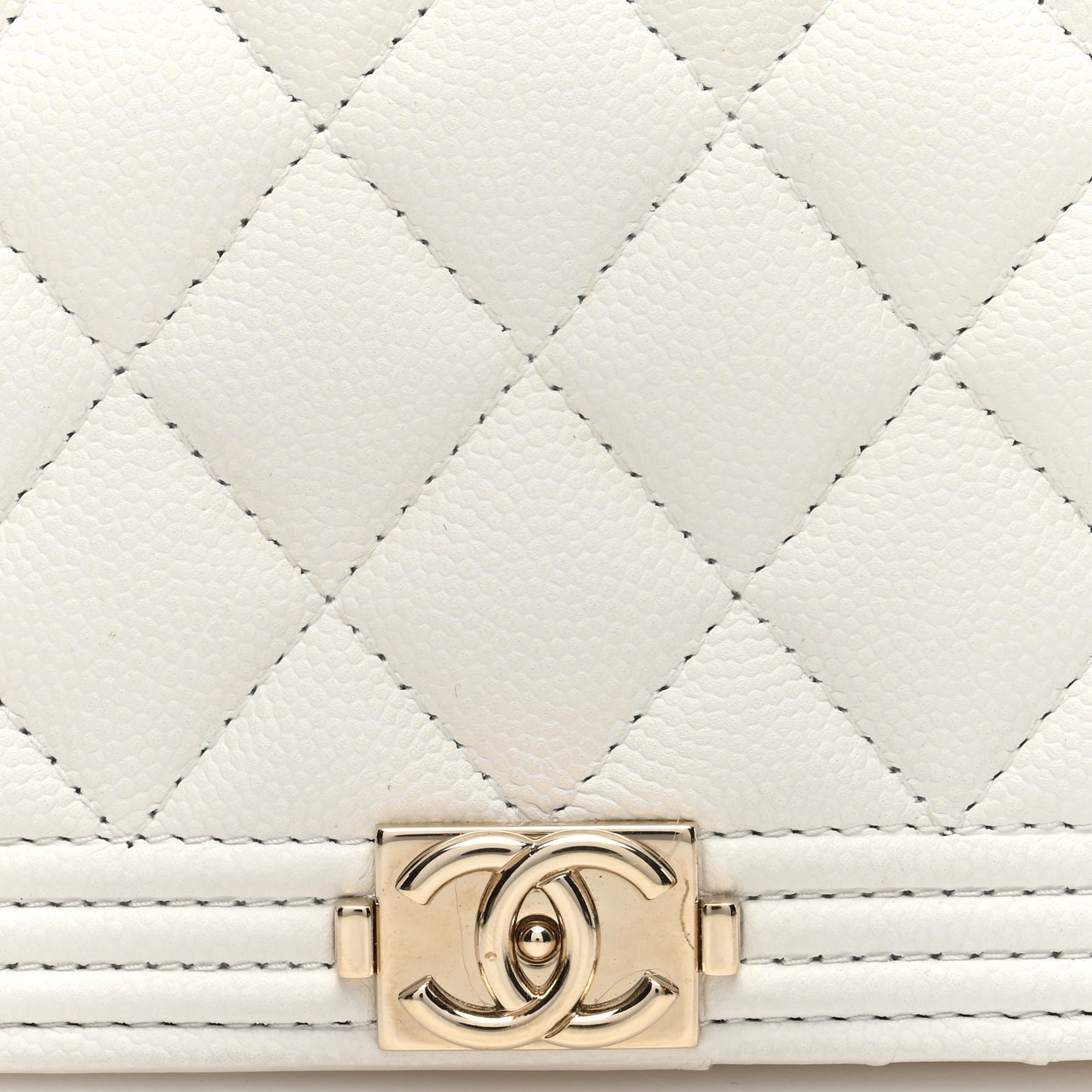 Caviar Quilted Mini Boy Wallet On Chain WOC White