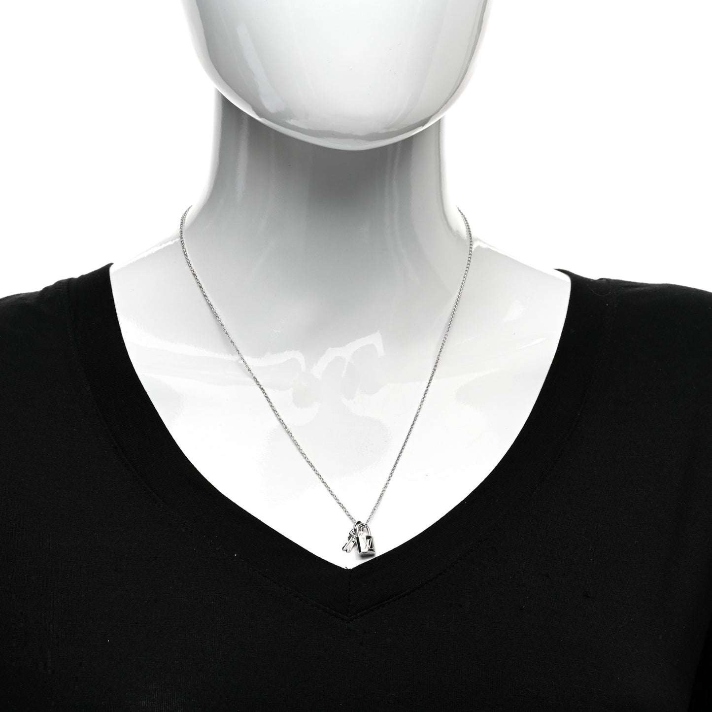 18K White Gold Lockit Key Pendant Necklace