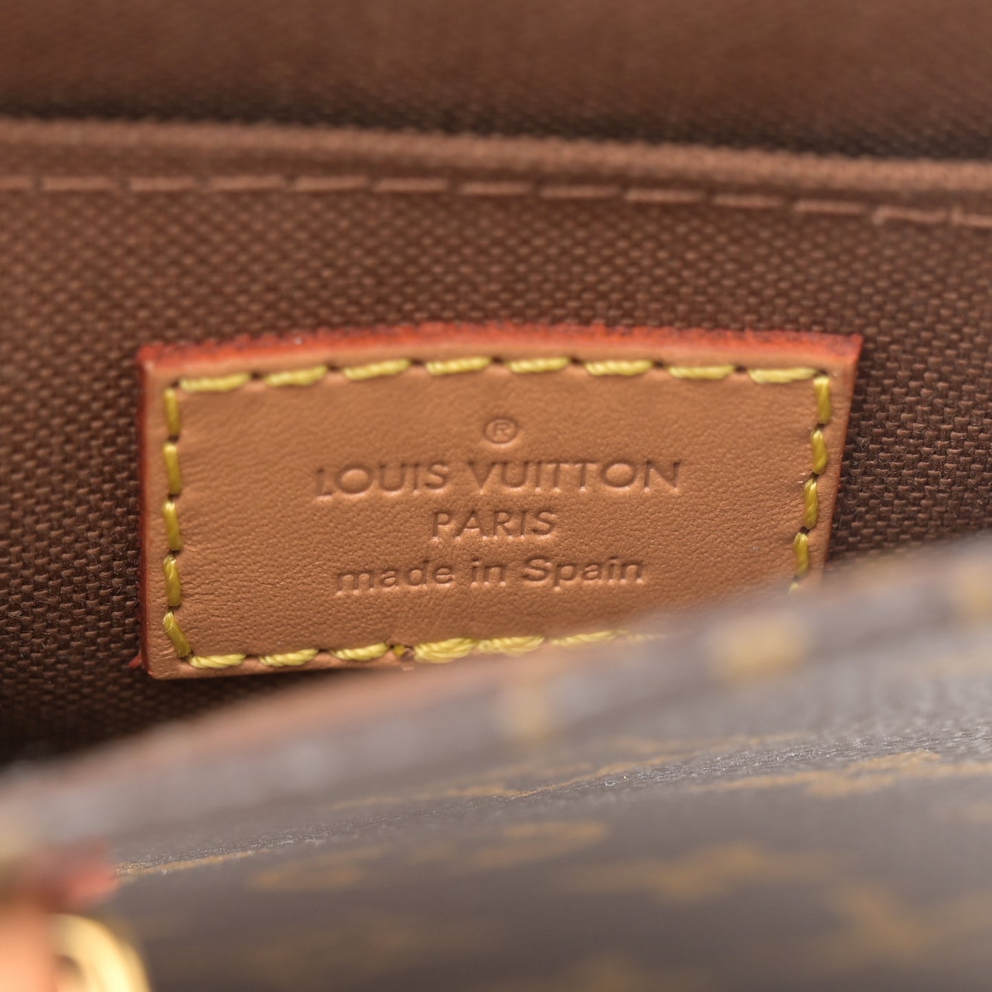 Monogram Petit Sac Plat