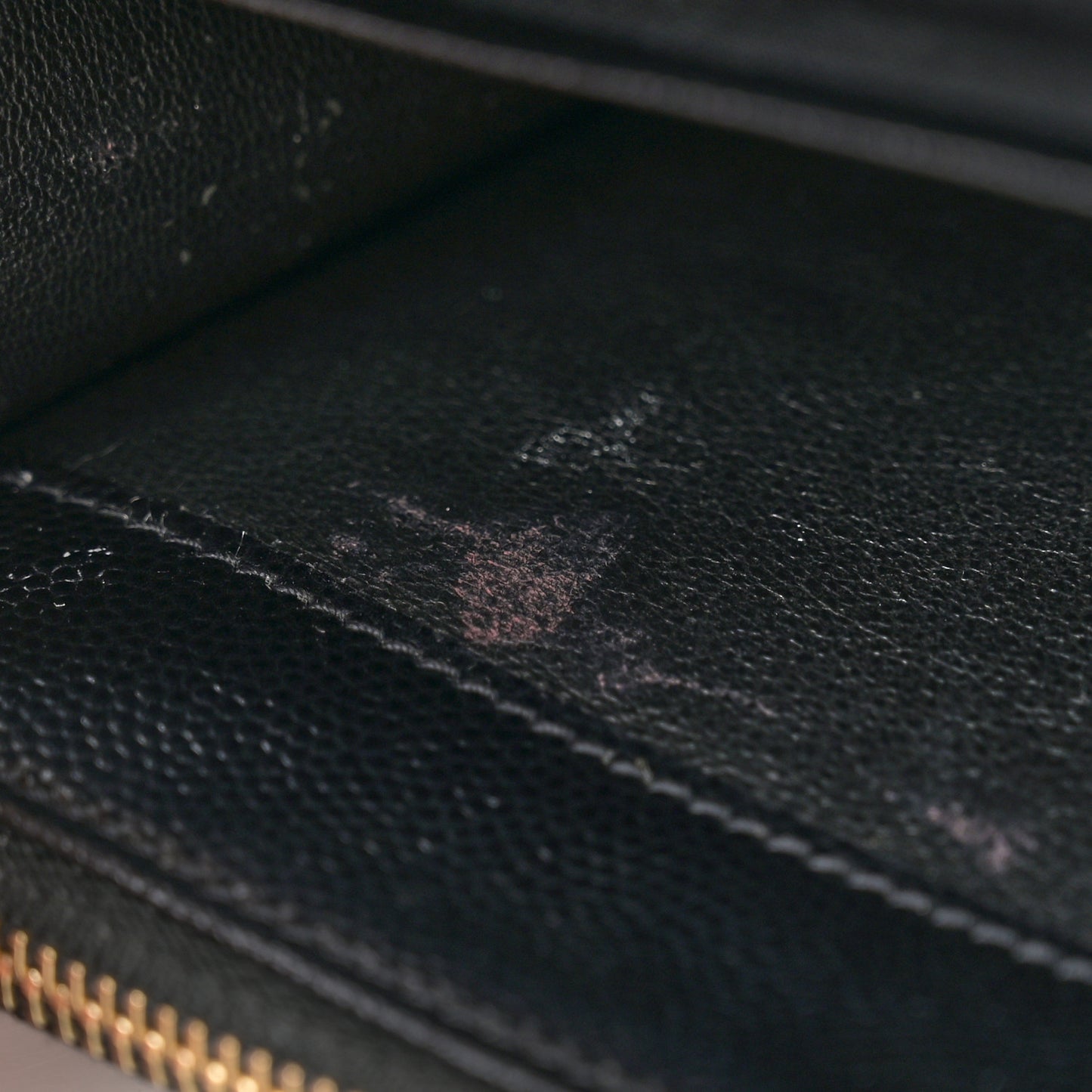 Grain De Poudre Matelasse Chevron Monogram Envelope Chain Wallet Black
