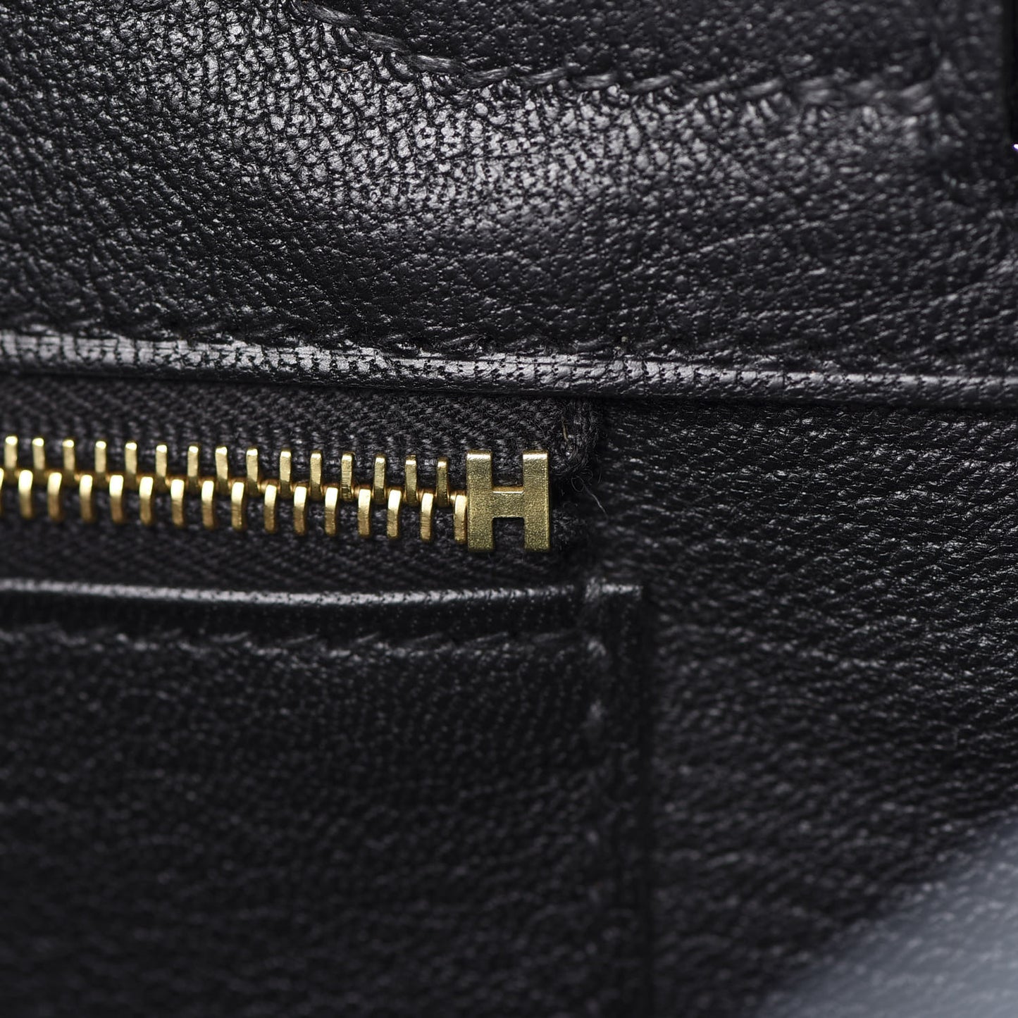 Togo Matte Alligator Birkin Touch 30 Black