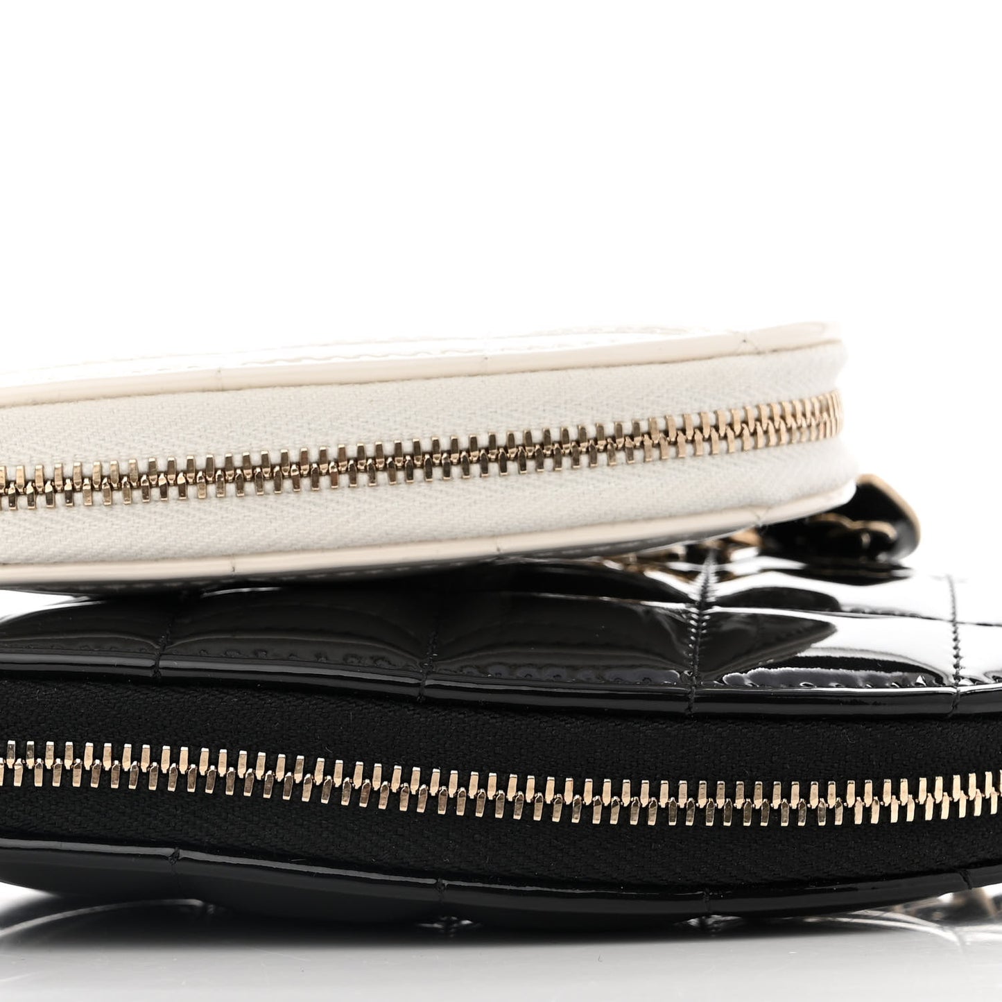 Patent Calfskin Resin Quilted CC Heart Clutch With Chain Black