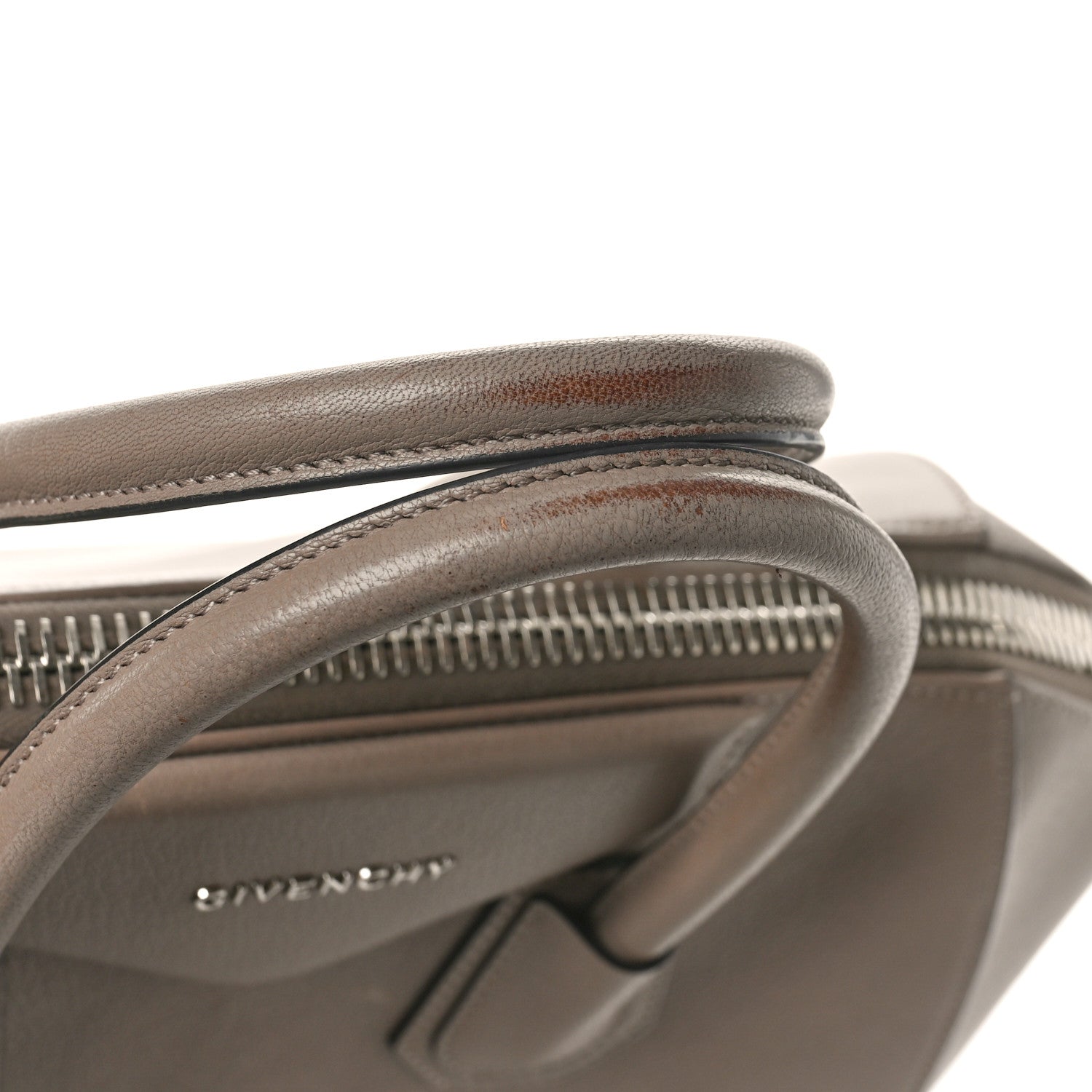 Givenchy Sugar Goatskin Medium Antigona Dune 13 of 16