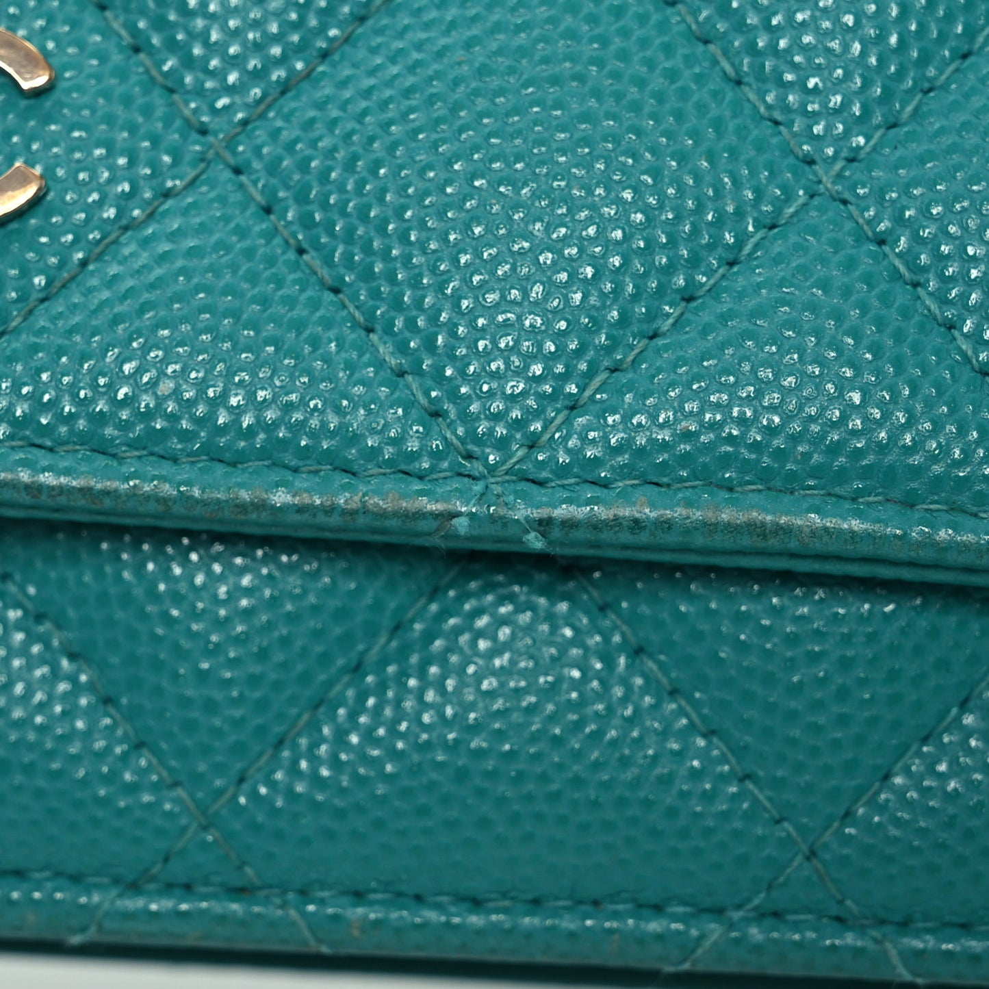 Caviar Quilted Wallet On Chain WOC Turquoise