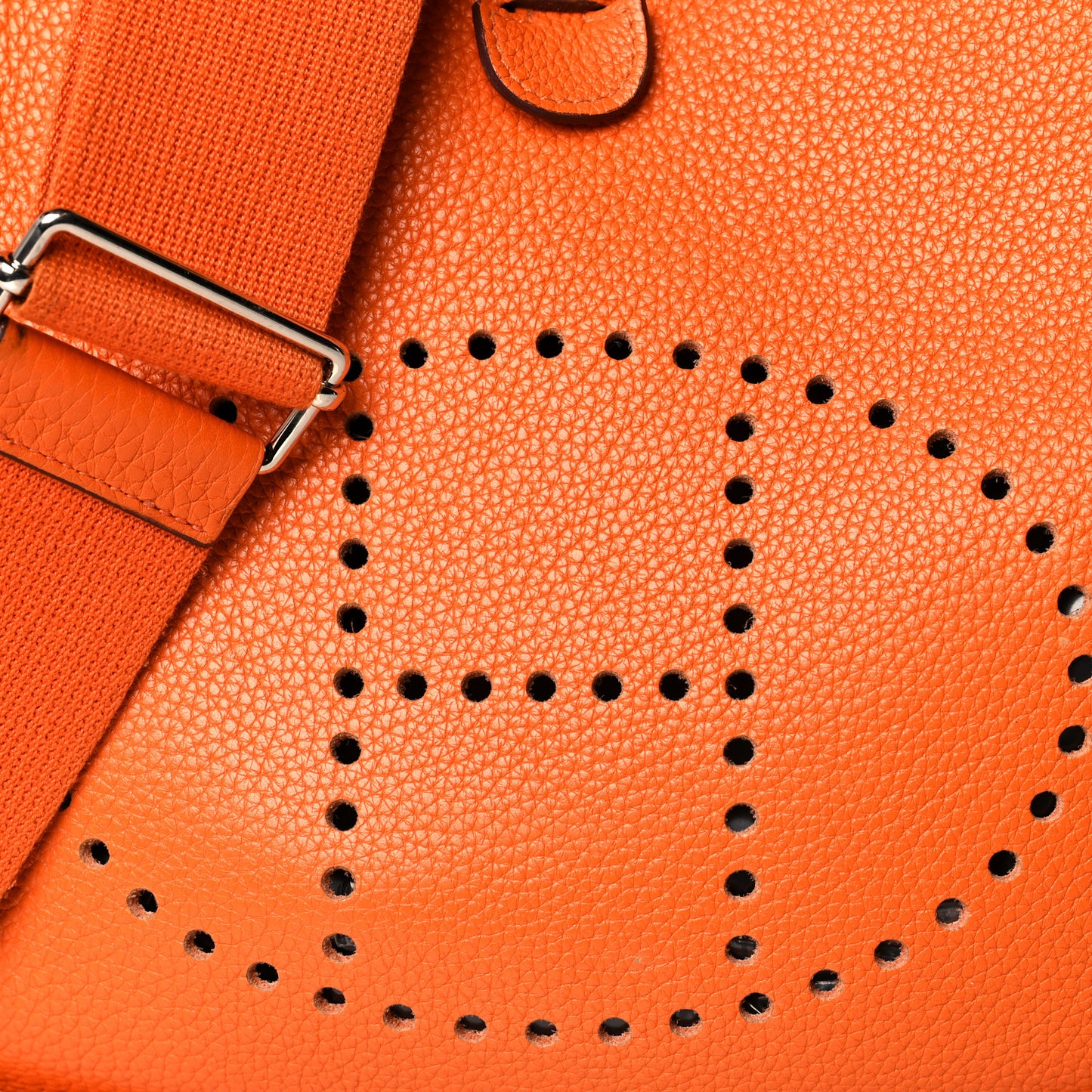 Taurillon Clemence Evelyne III PM Orange