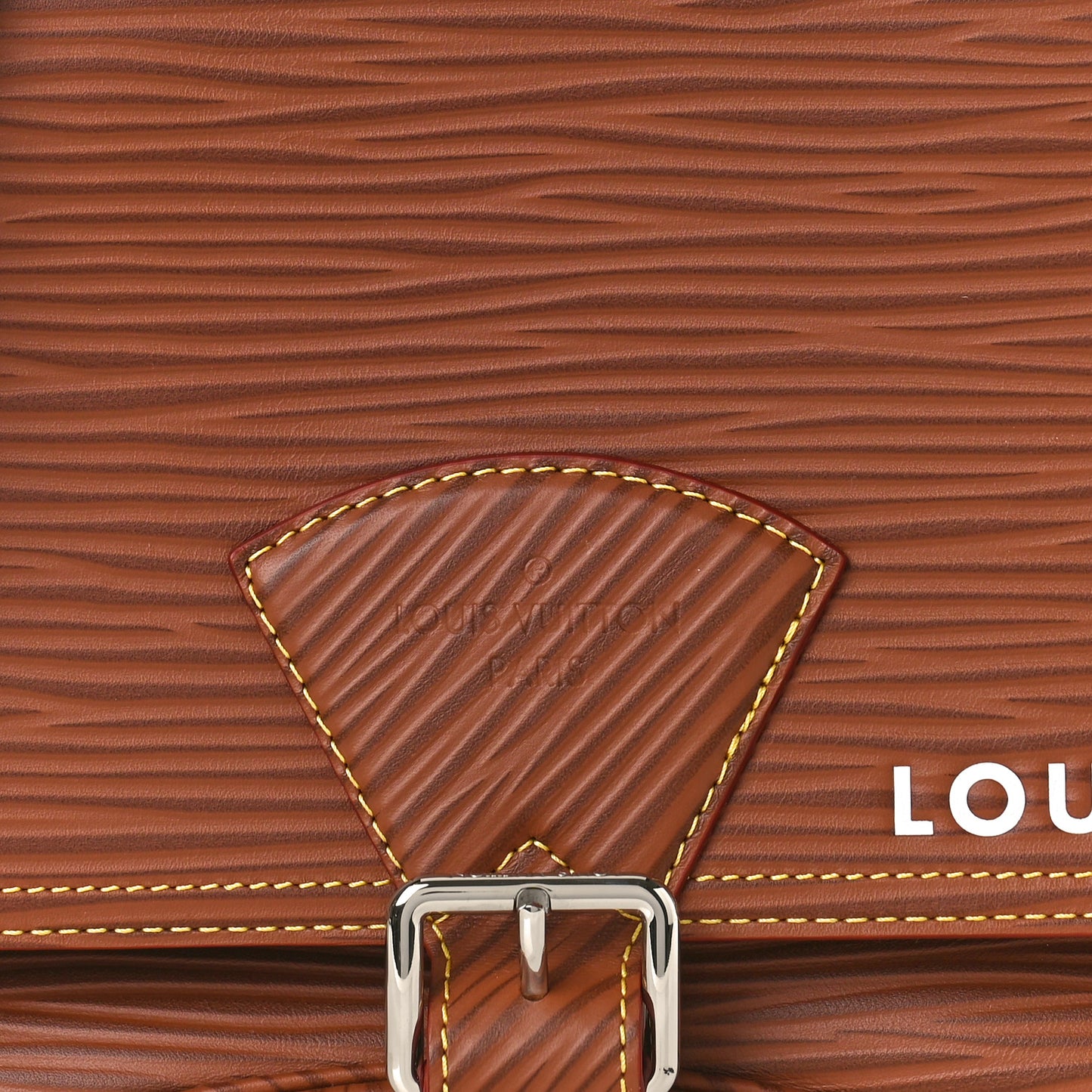 LOUIS VUITTON Epi Montsouris Messenger Cognac