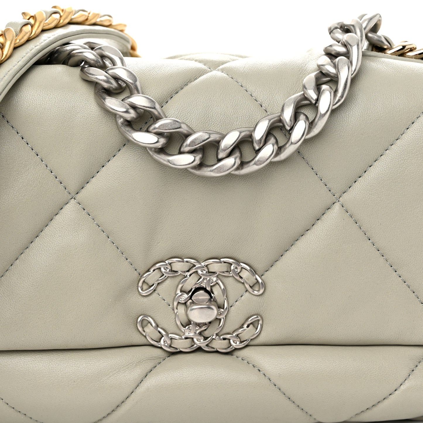 Lambskin Quilted Medium Chanel 19 Flap Light Grey