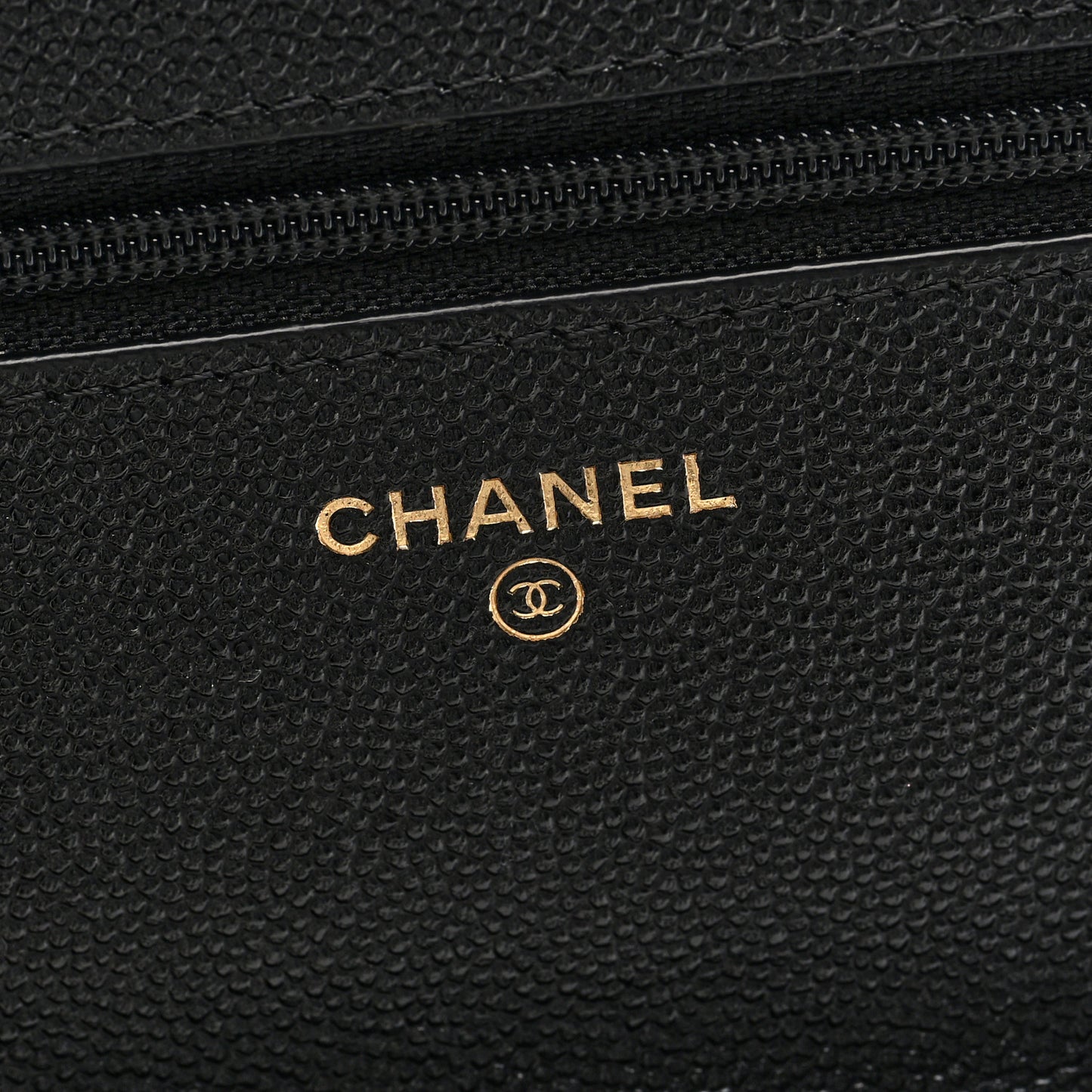 Caviar Quilted Golden Class Wallet On Chain WOC Black