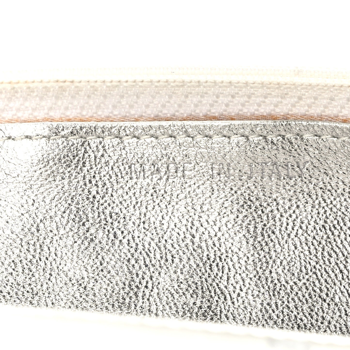 Nylon Travel Wallet On Chain WOC Metallic Silver