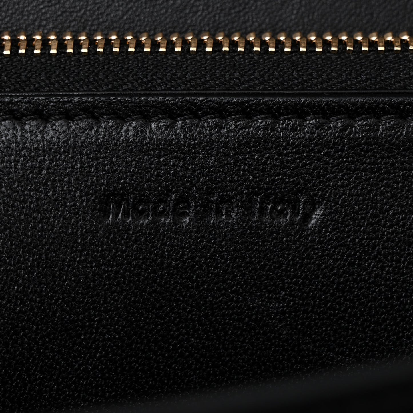 Box Calfskin Medium Classic Box Flap Bag Black