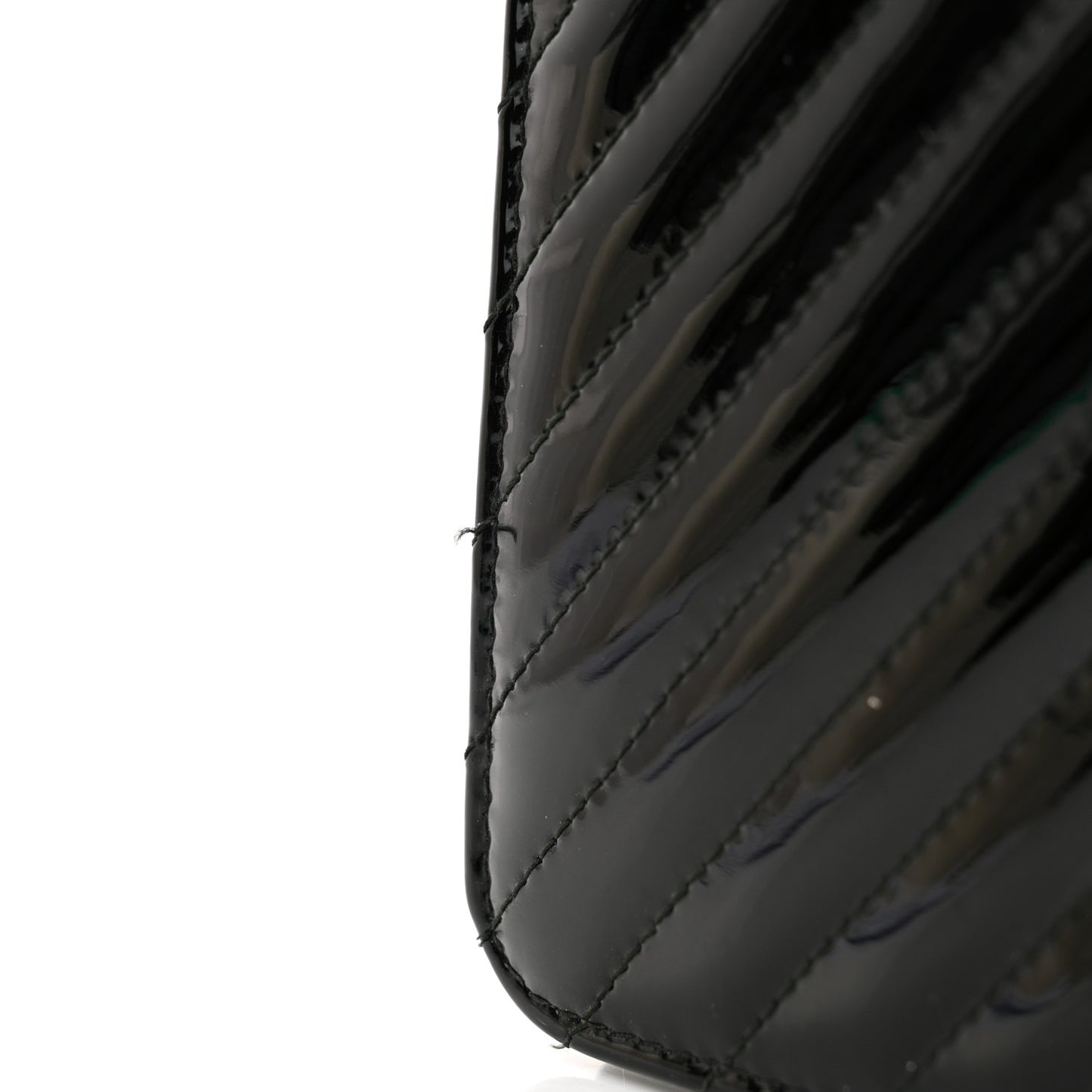 Patent Quilted Coco Boy Wallet On Chain WOC Black