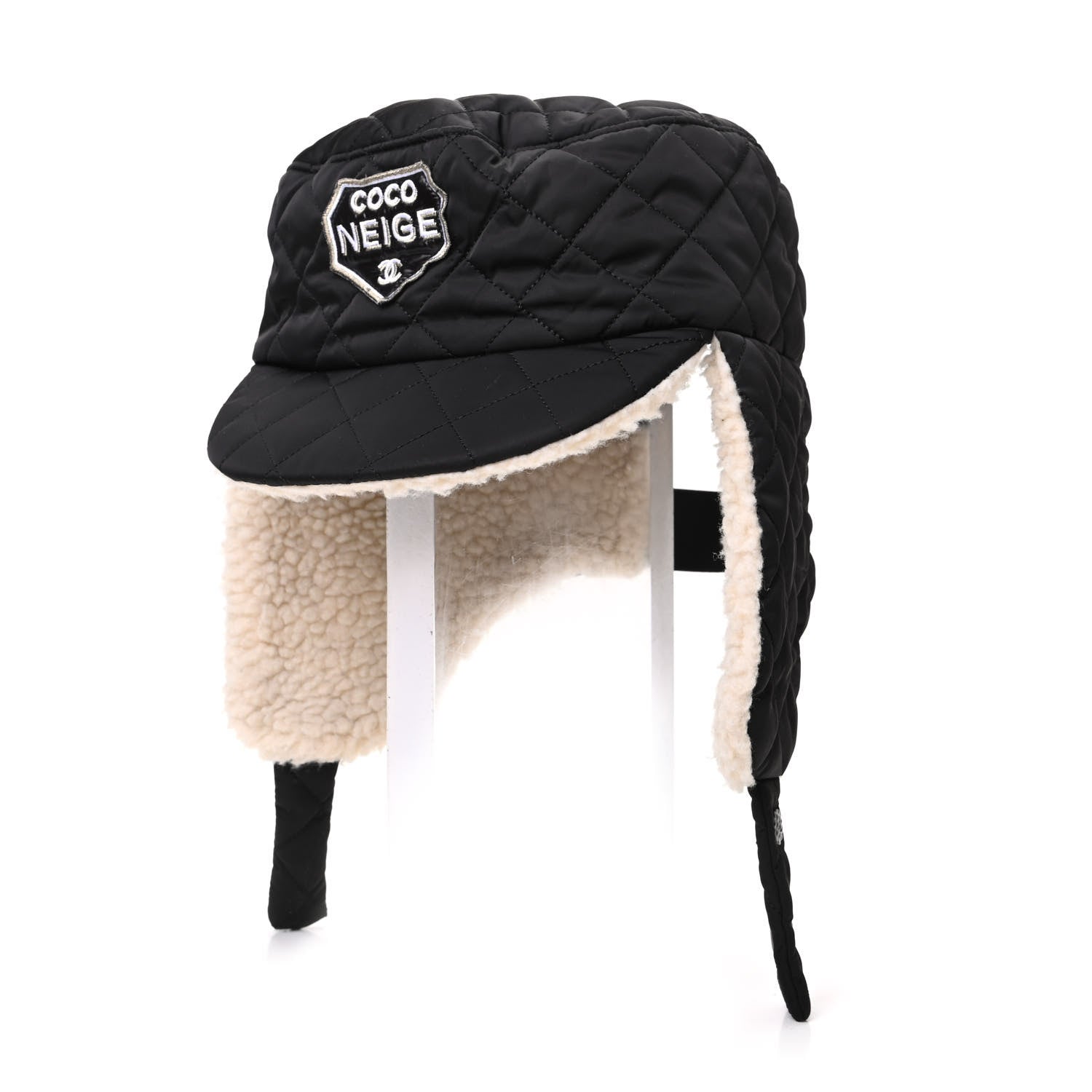 Chanel Nylon Quilted Coco Niege Hat M Black 744971