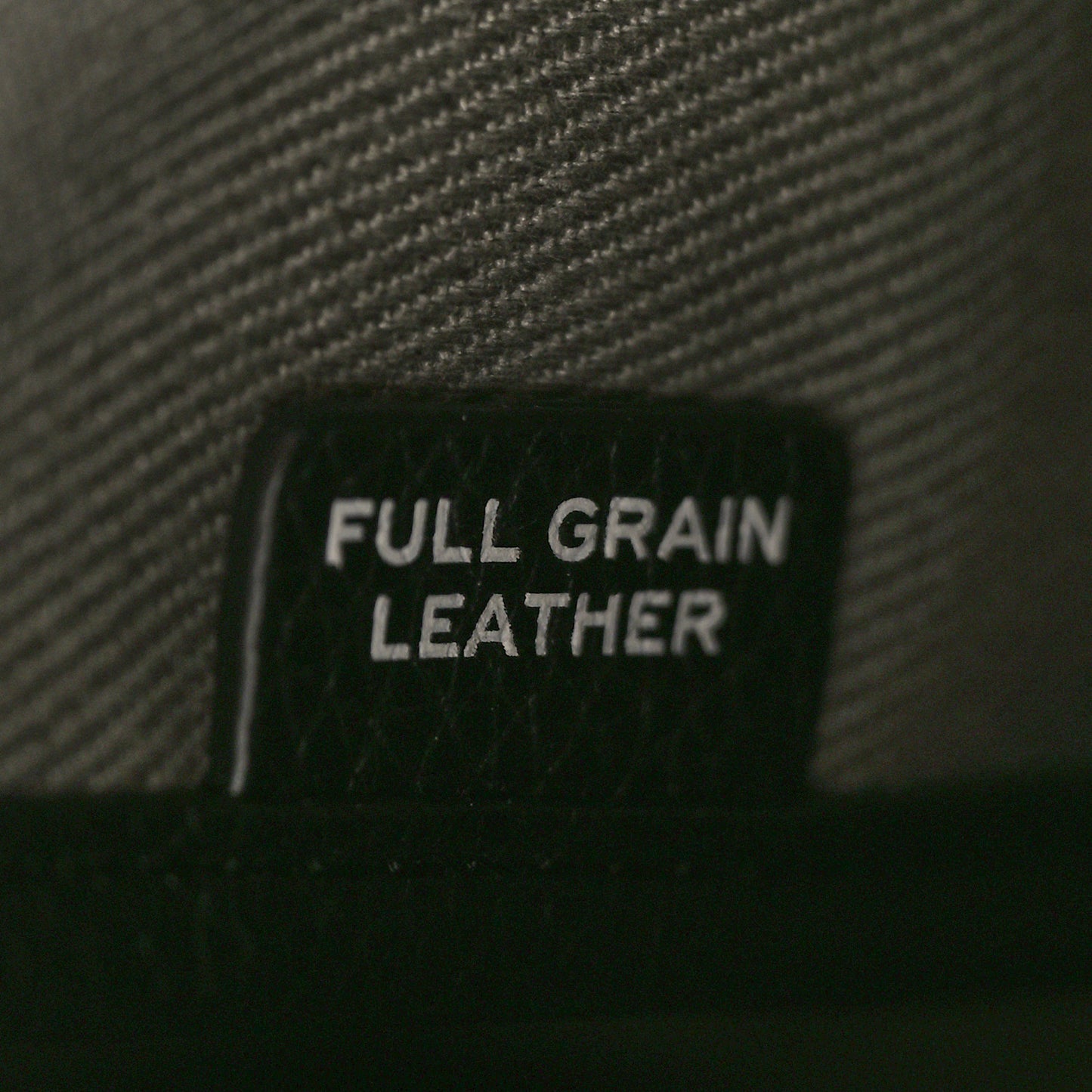 Grained Calfskin Medium The Tote Bag Black