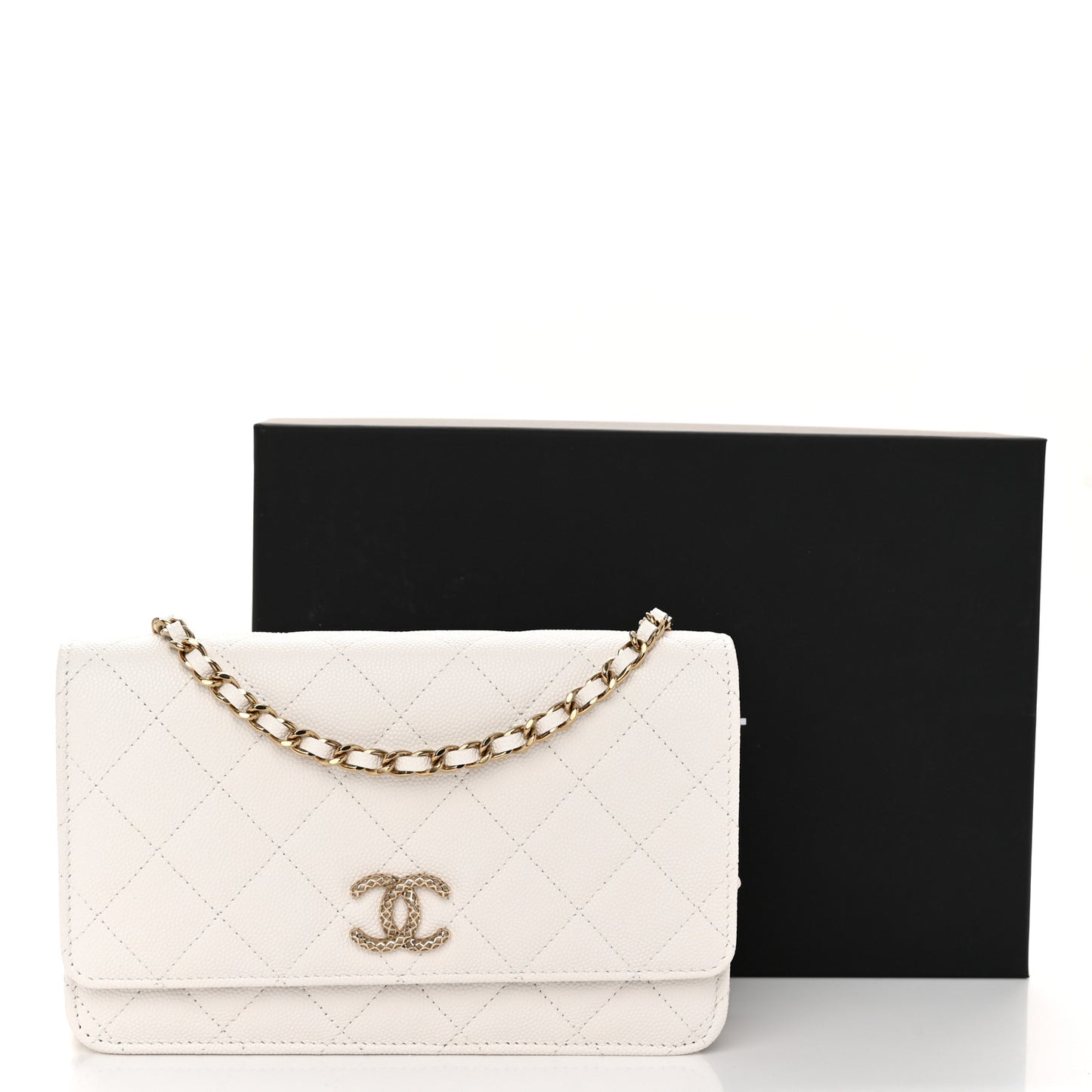 Caviar Quilted Perforated Metal CC Wallet On Chain WOC White