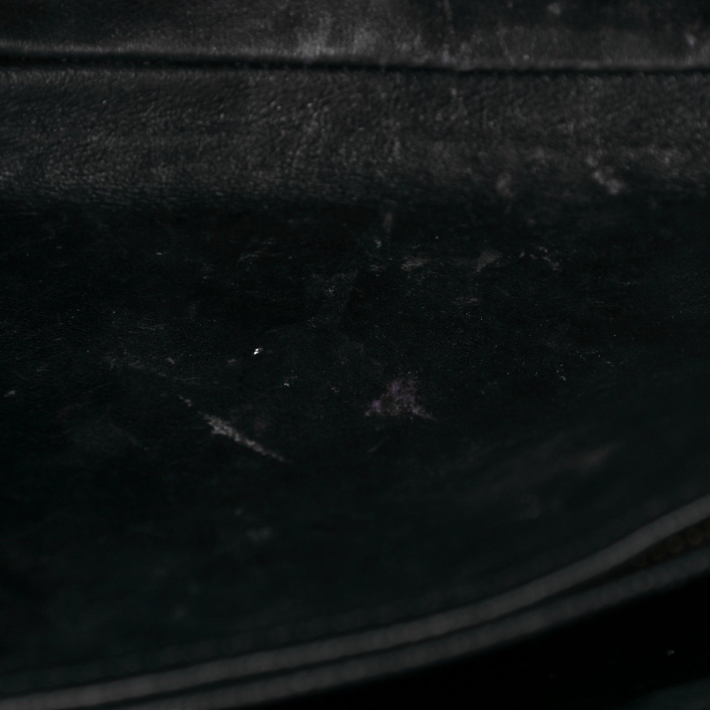 Hammered Calfskin Vara Bow Chain Tote Black