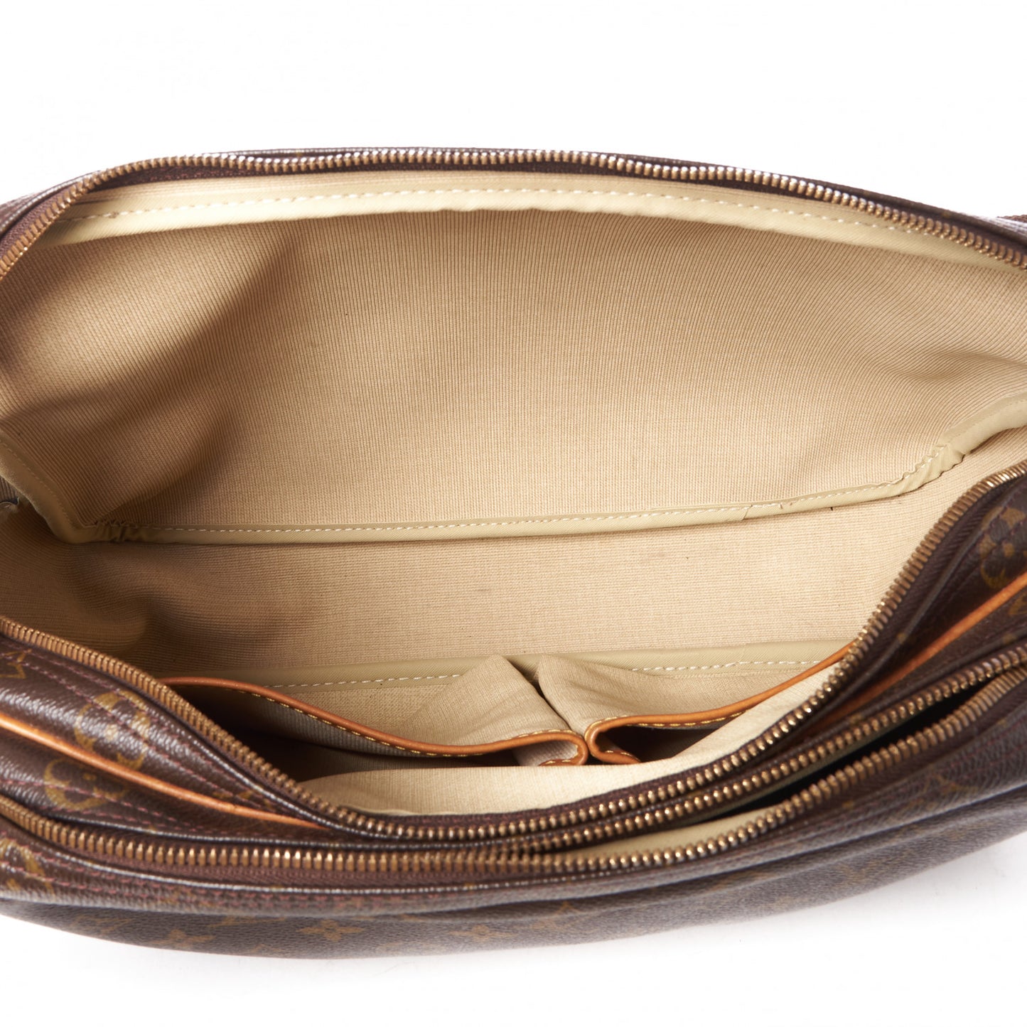 Monogram Reporter GM