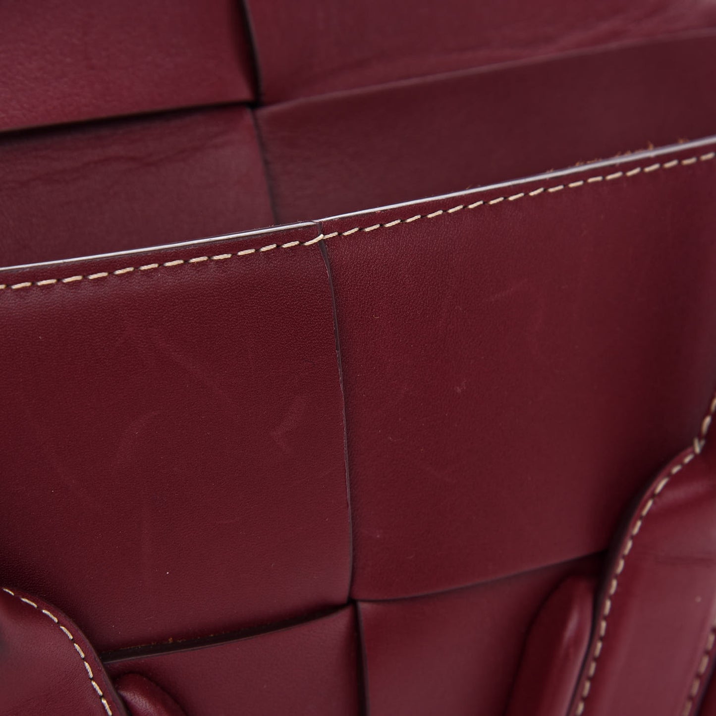 Calfskin Mini Maxi Intrecciato Arco Burgundy
