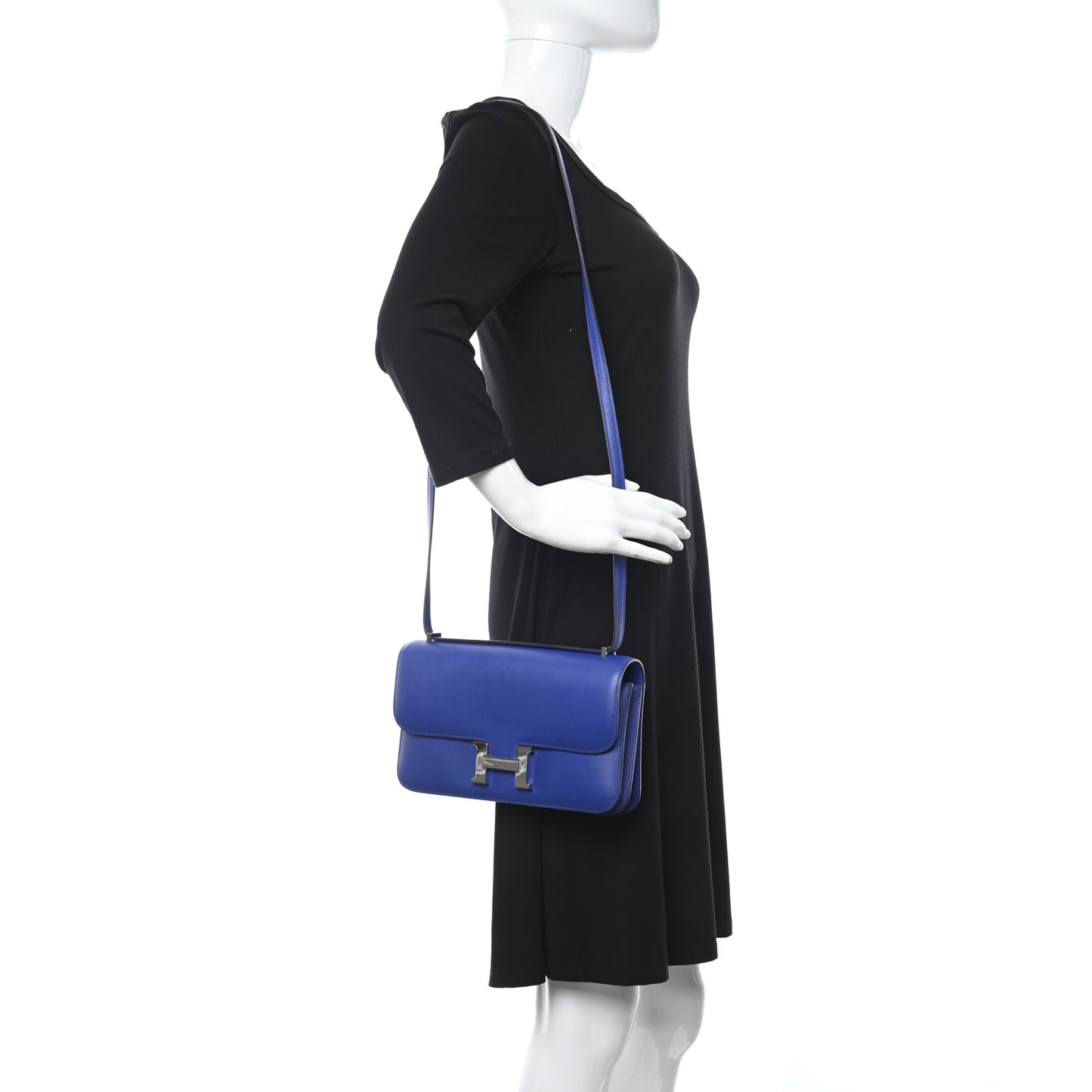 Swift Constance Elan 25 Bleu Electrique