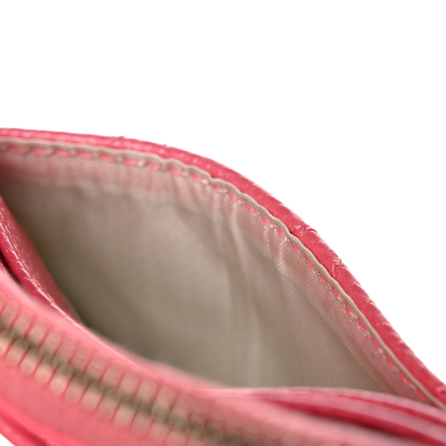 Caviar Quilted CC Zip Card Holder Pink