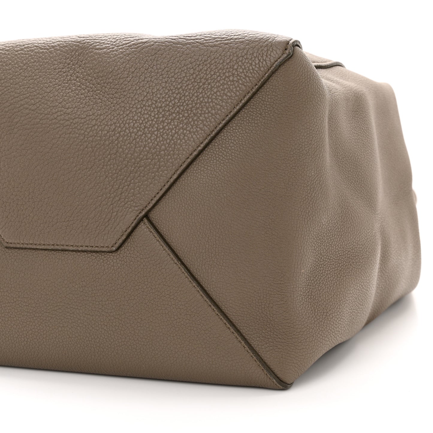Grained Calfskin Medium Horizontal Cabas Phantom Taupe