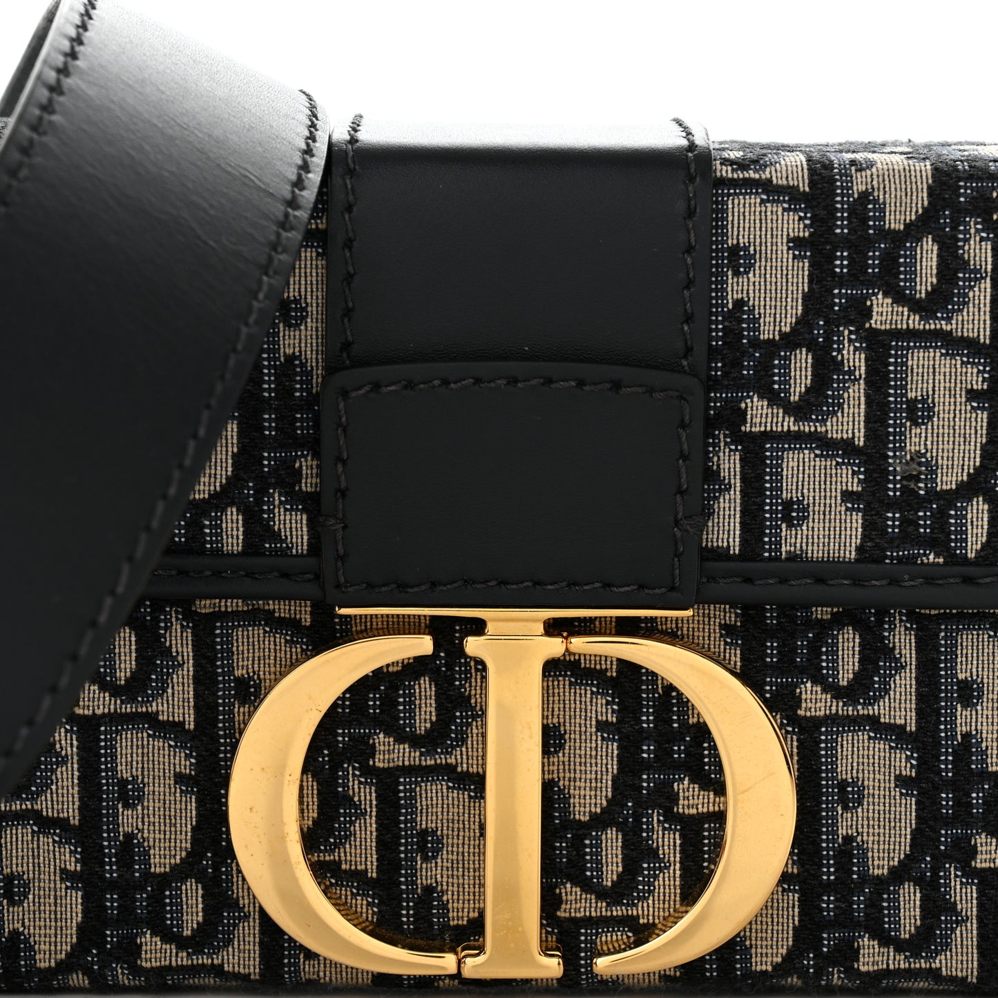 Oblique 30 Montaigne Box Bag Blue
