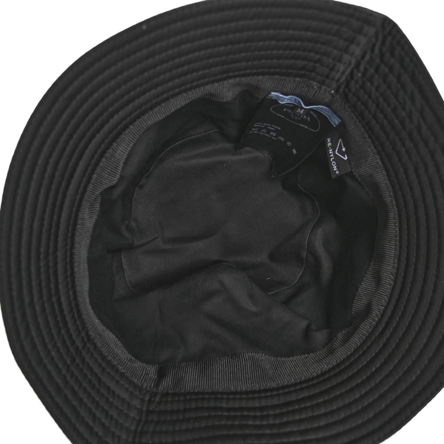 Re-Nylon Metal Triangle Logo Womens Bucket Hat M Black