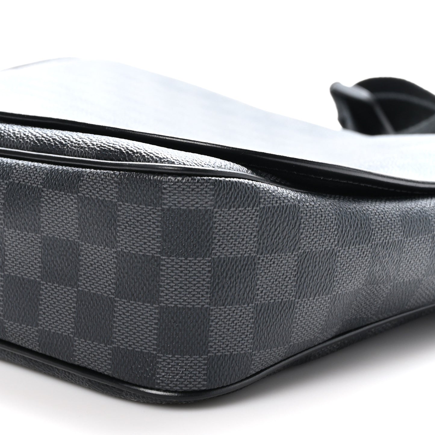 Damier Graphite Daniel GM