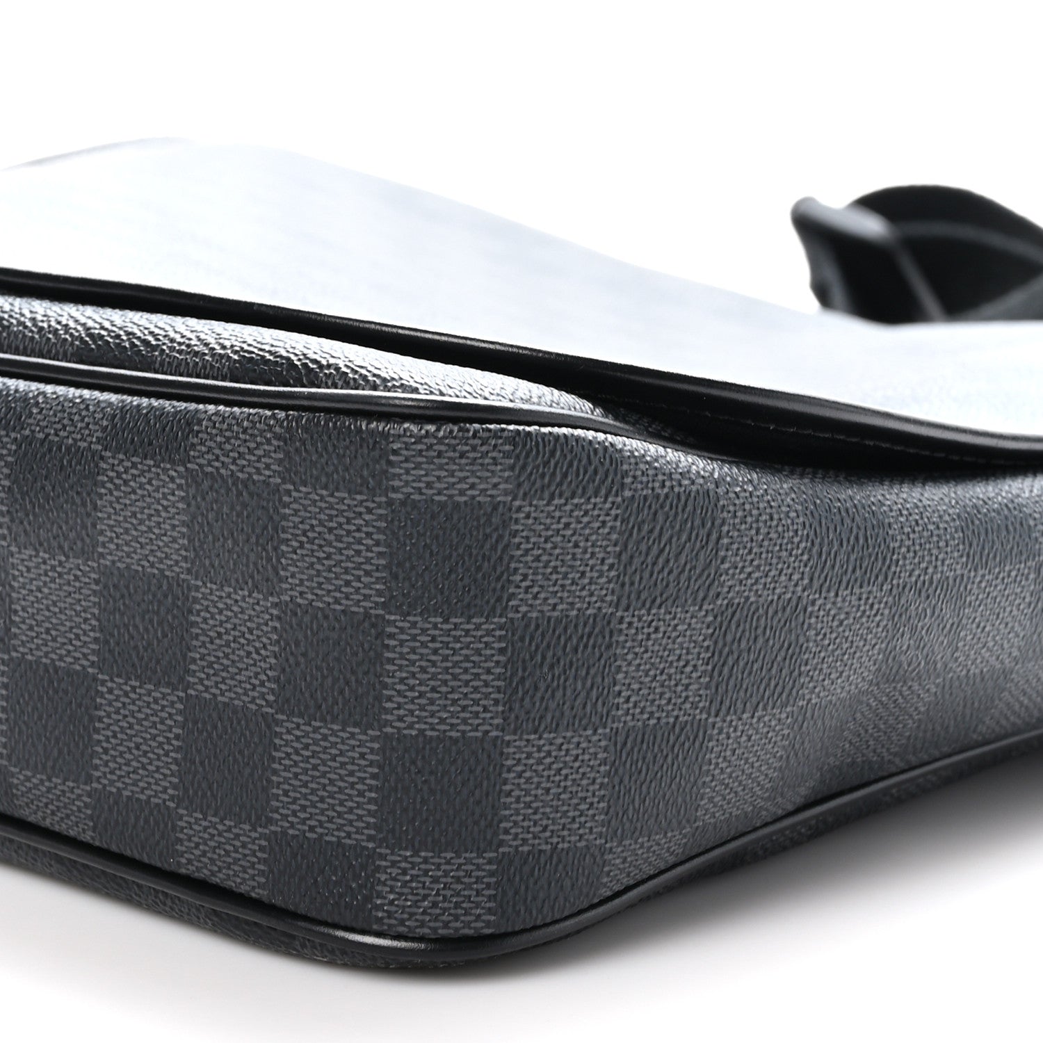 Louis Vuitton Damier Graphite Daniel GM 10 of 10