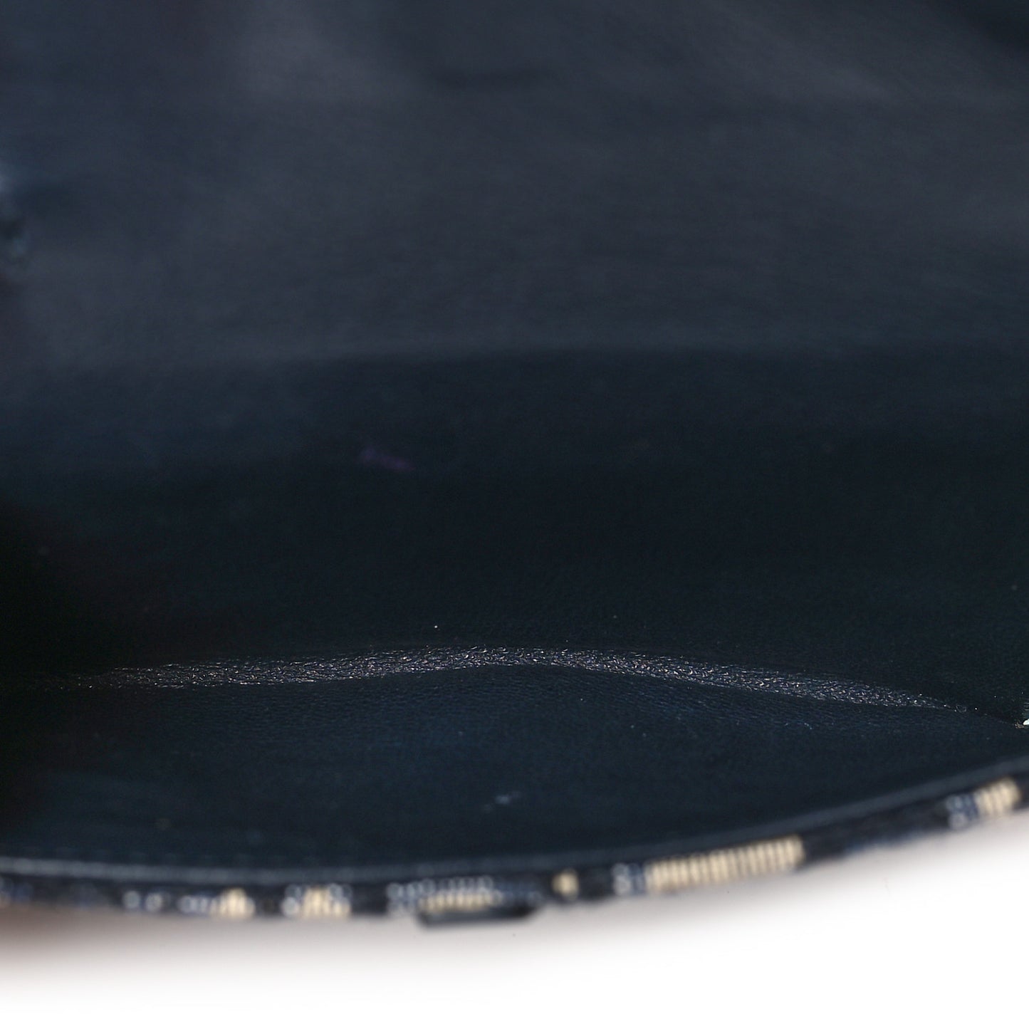 Oblique Nano Saddle Chain Pouch Blue