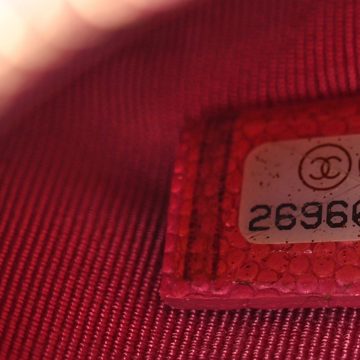 Caviar Quilted Small Cosmetic Case Pink