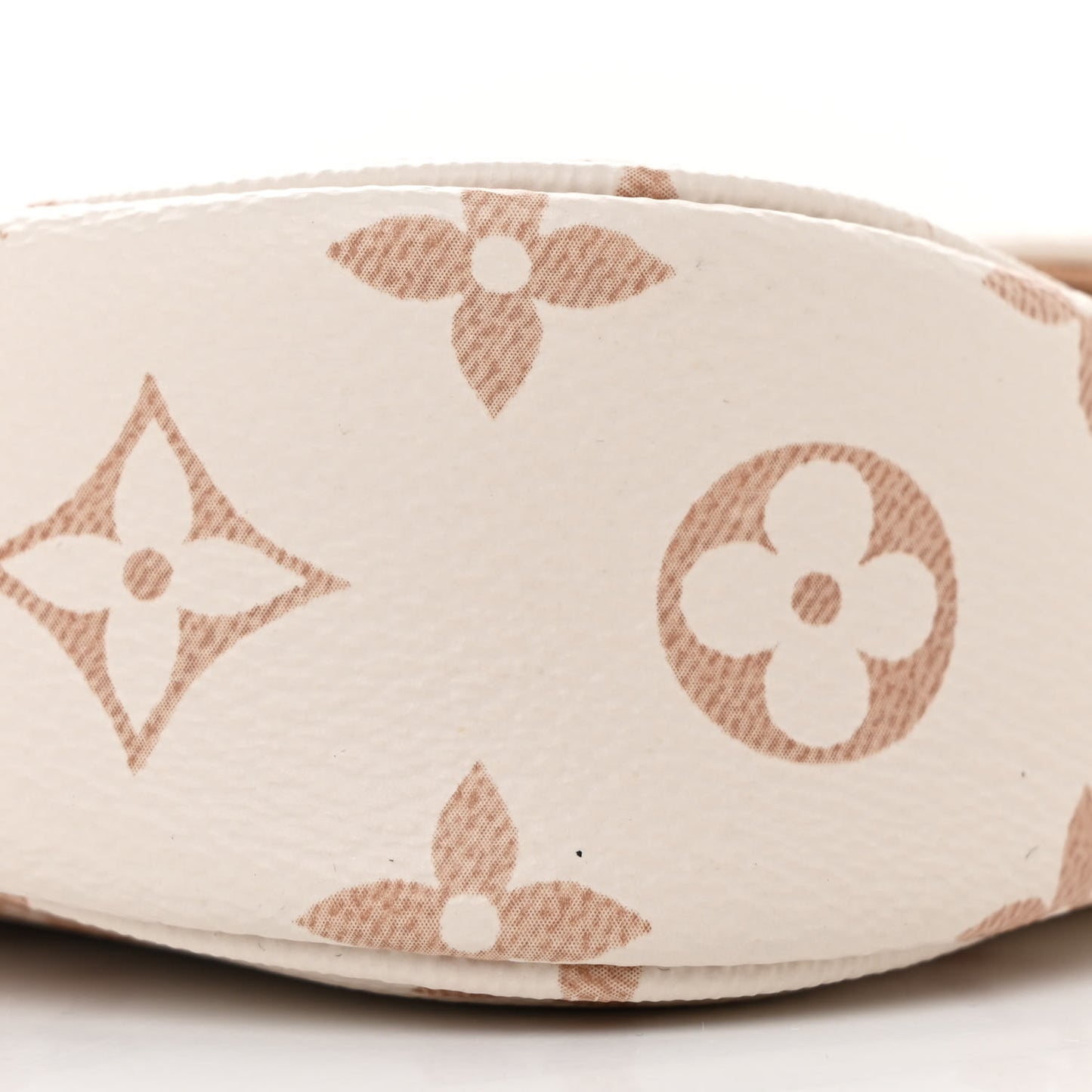 Monogram Dune Ivy Wallet On Chain