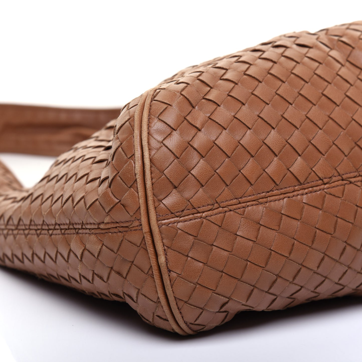 Nappa Intrecciato Ball Hobo Noce