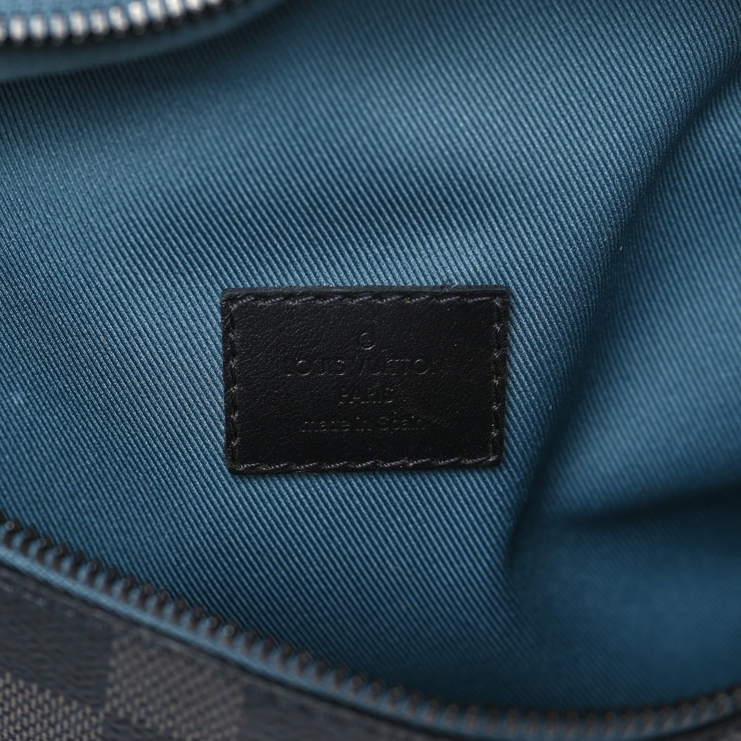 Damier Graphite Discovery Bumbag