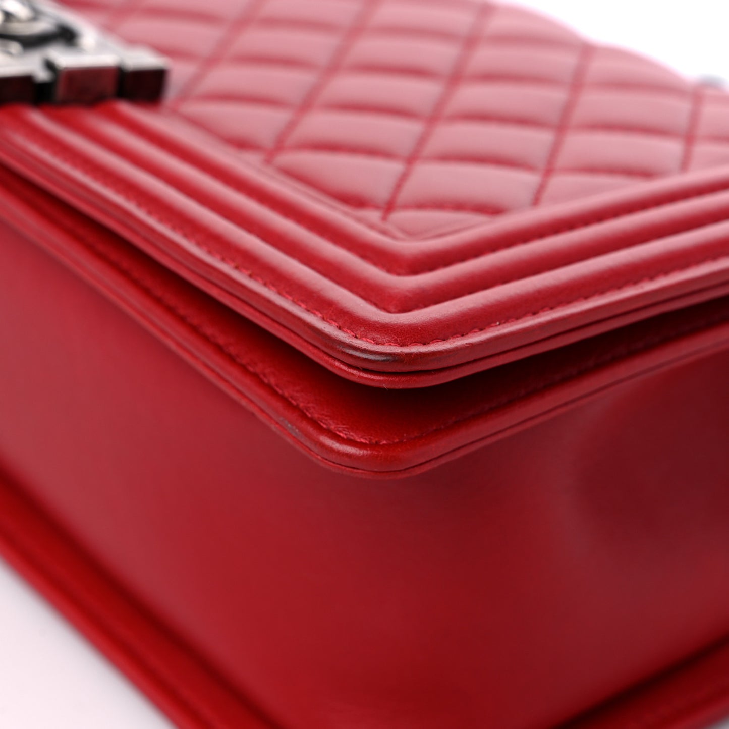 Calfskin Quilted Medium Boy Flap Red