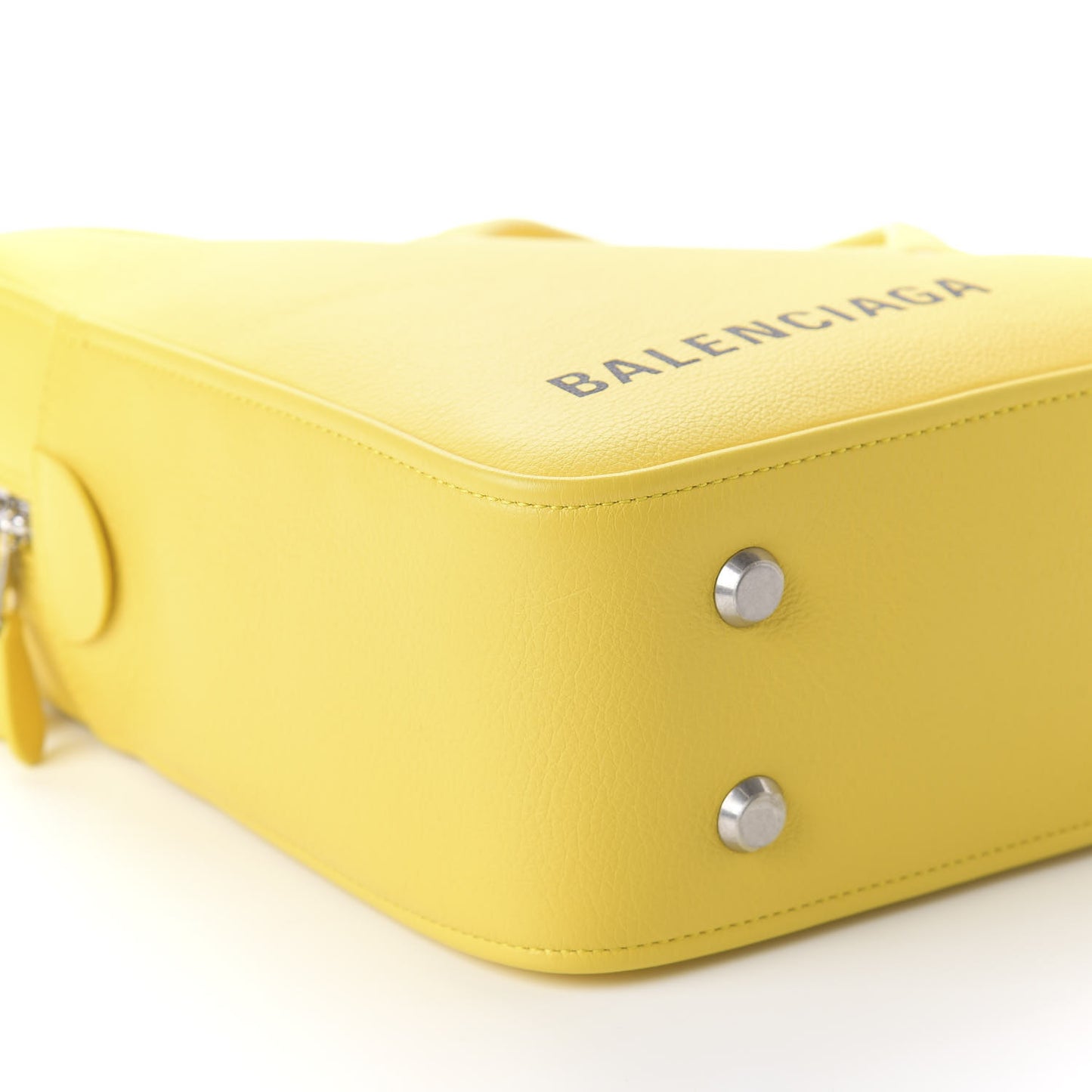 Shiny Day Calfskin Logo S Triangle Duffle Jaune Black